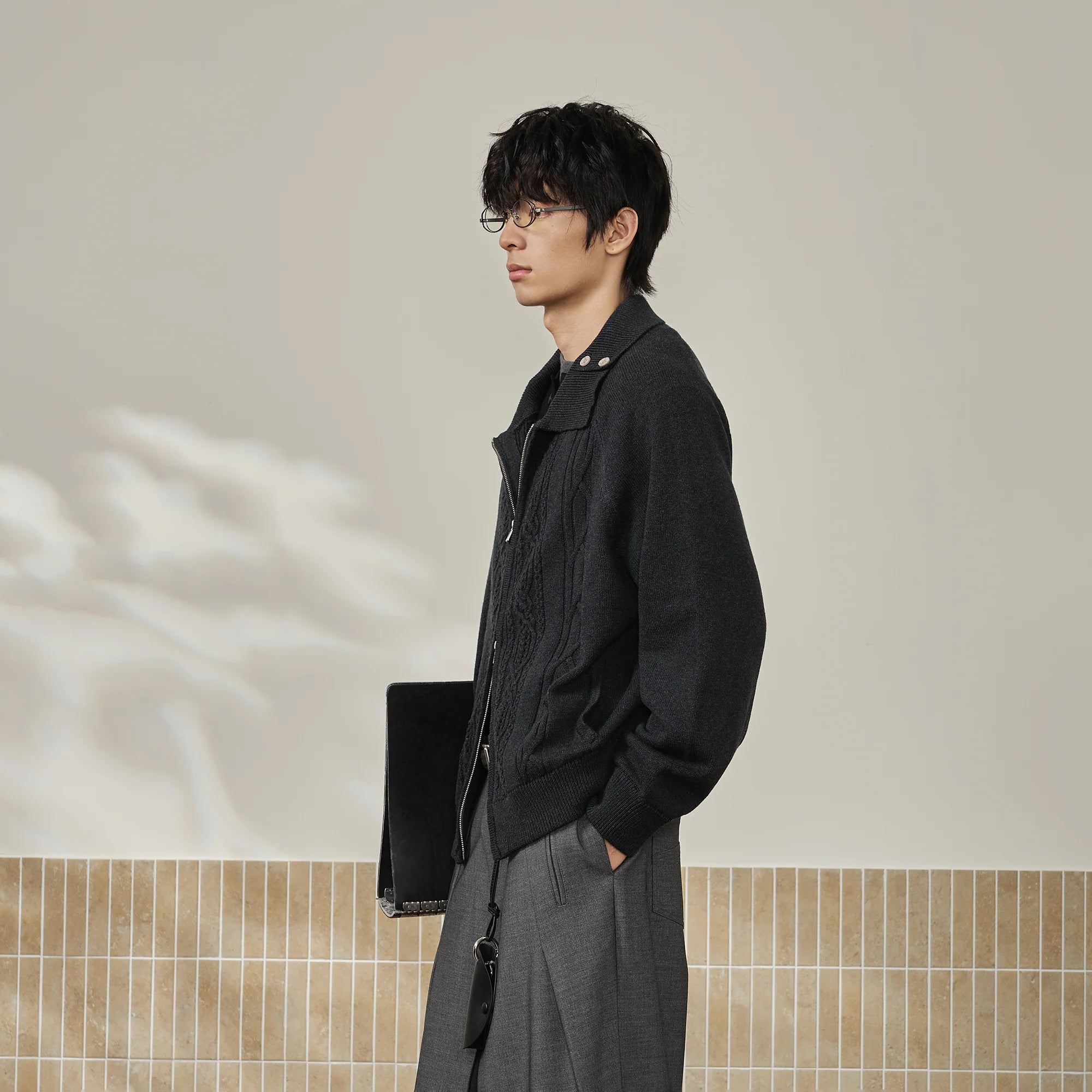 MOITIEDEPETALE Modern Cable-Knit Zip-Up Cardigan