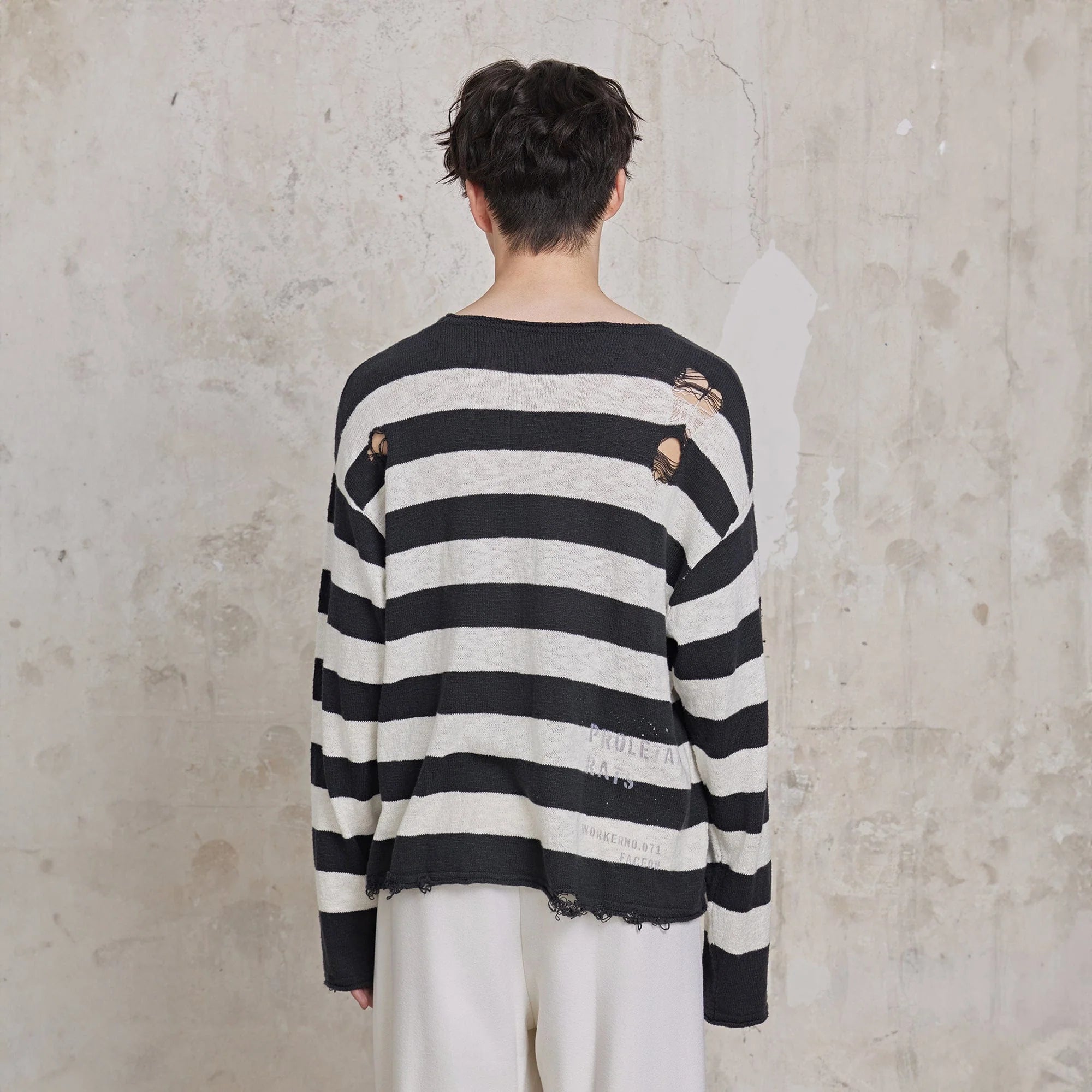 FACEONLAB Stripe Distressed Frayed Crewneck Sweater