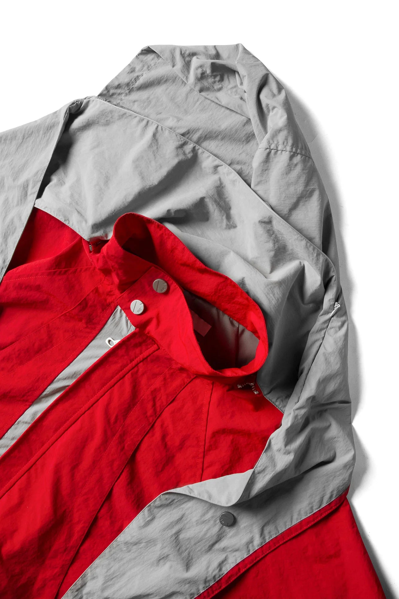 RELABEL Detachable Hood Oversized Jacket