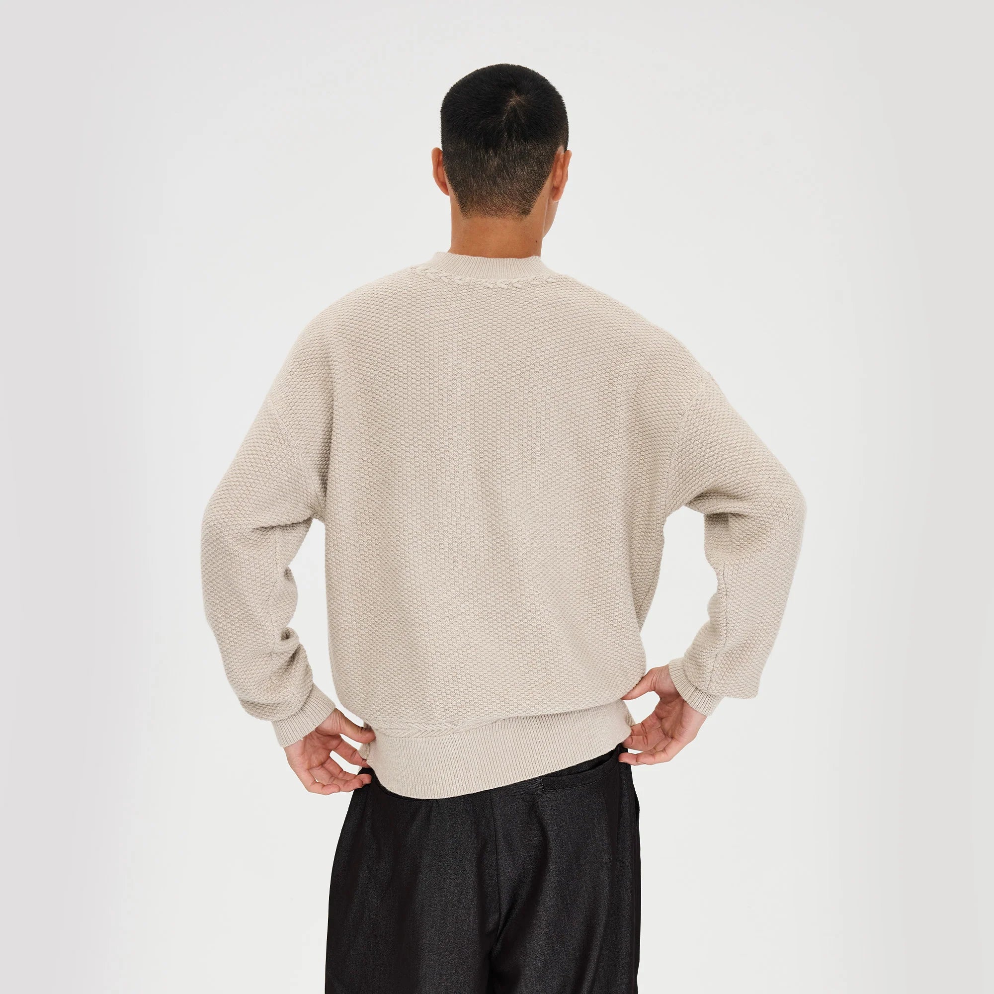 CATSSTAC Wheat-Weave V-Neck Oversized Sweater