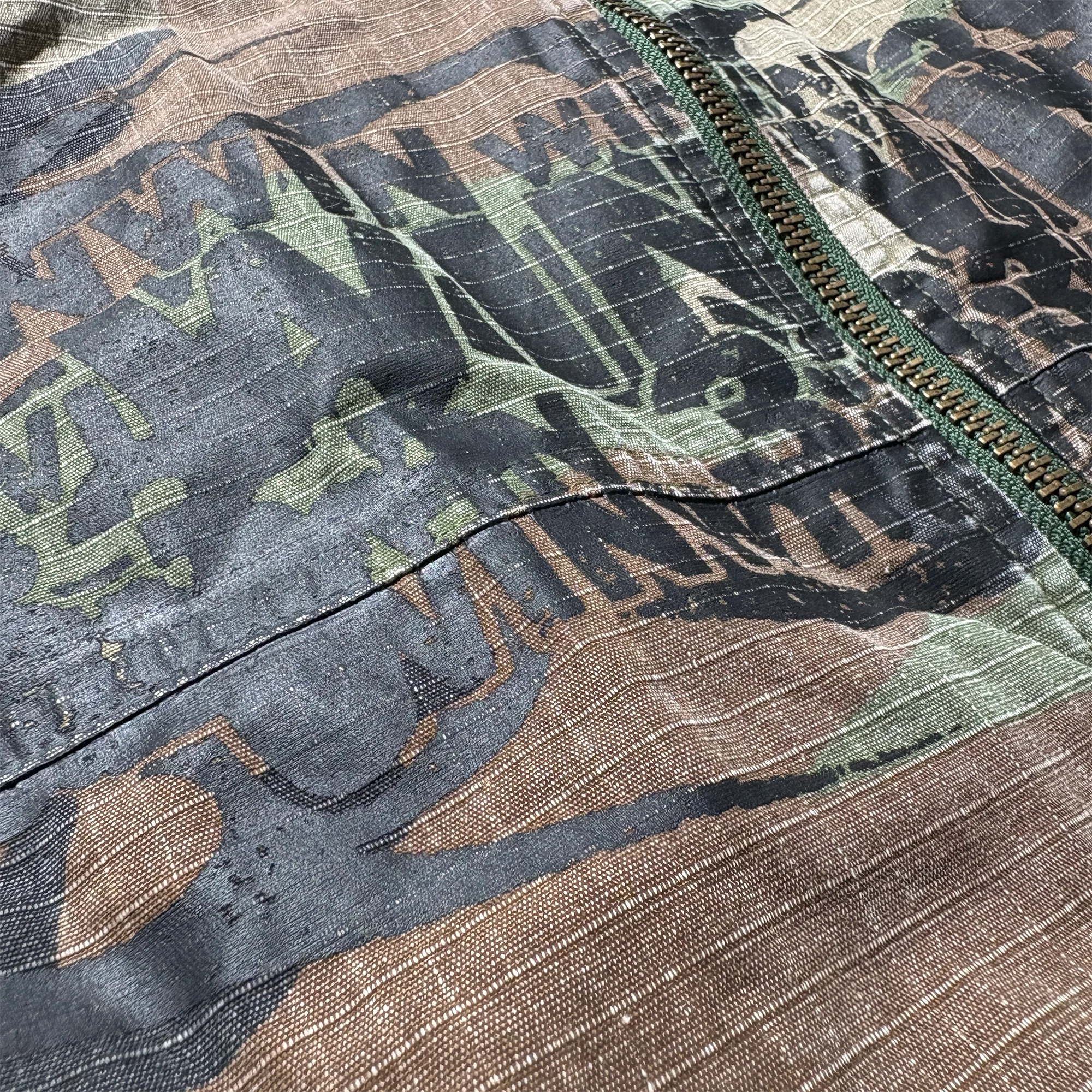 PCCVISION Detachable-Hood Camo Bomber