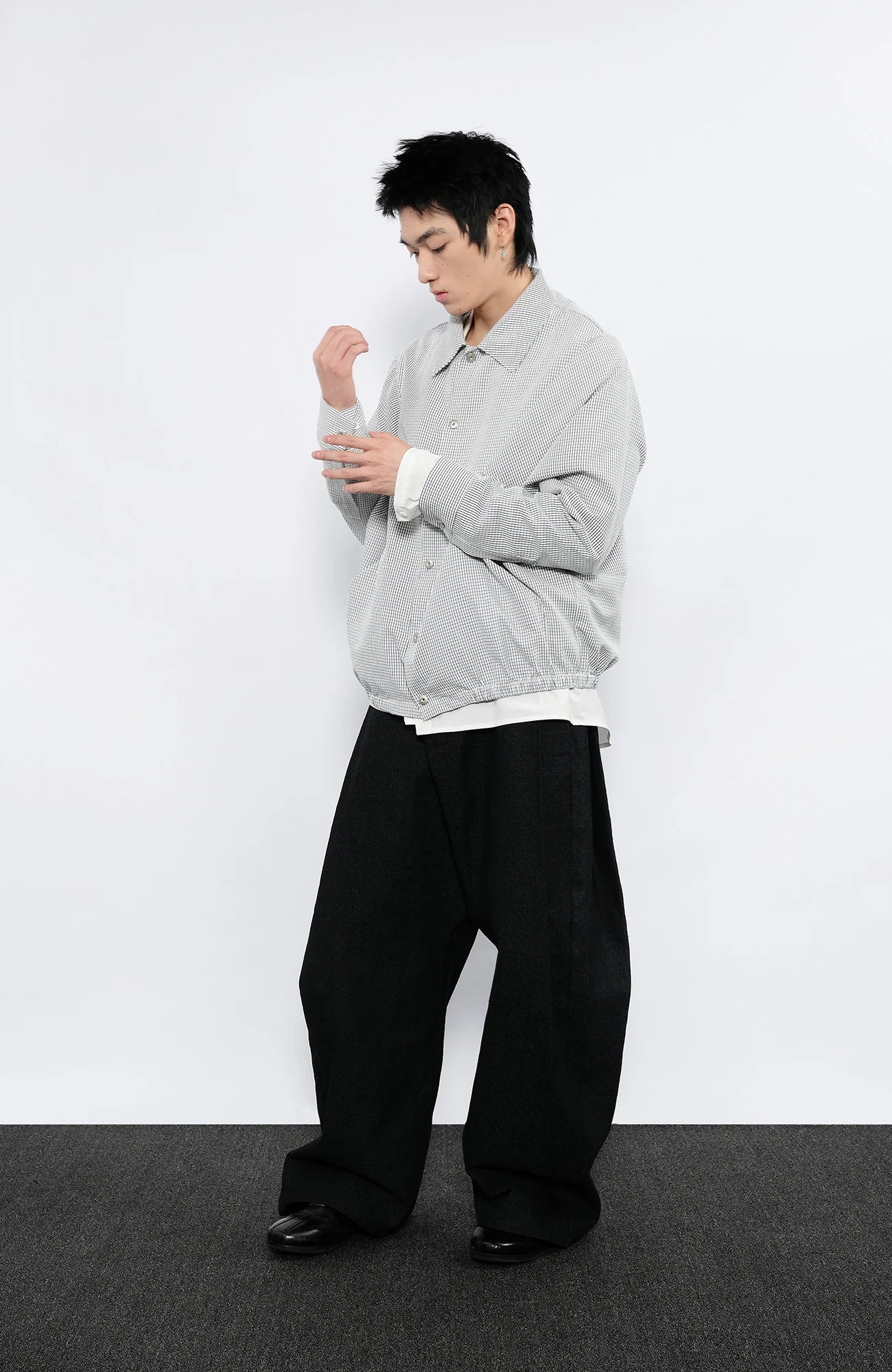 7440 37 1 Grid Check Batwing Sleeves Shirt