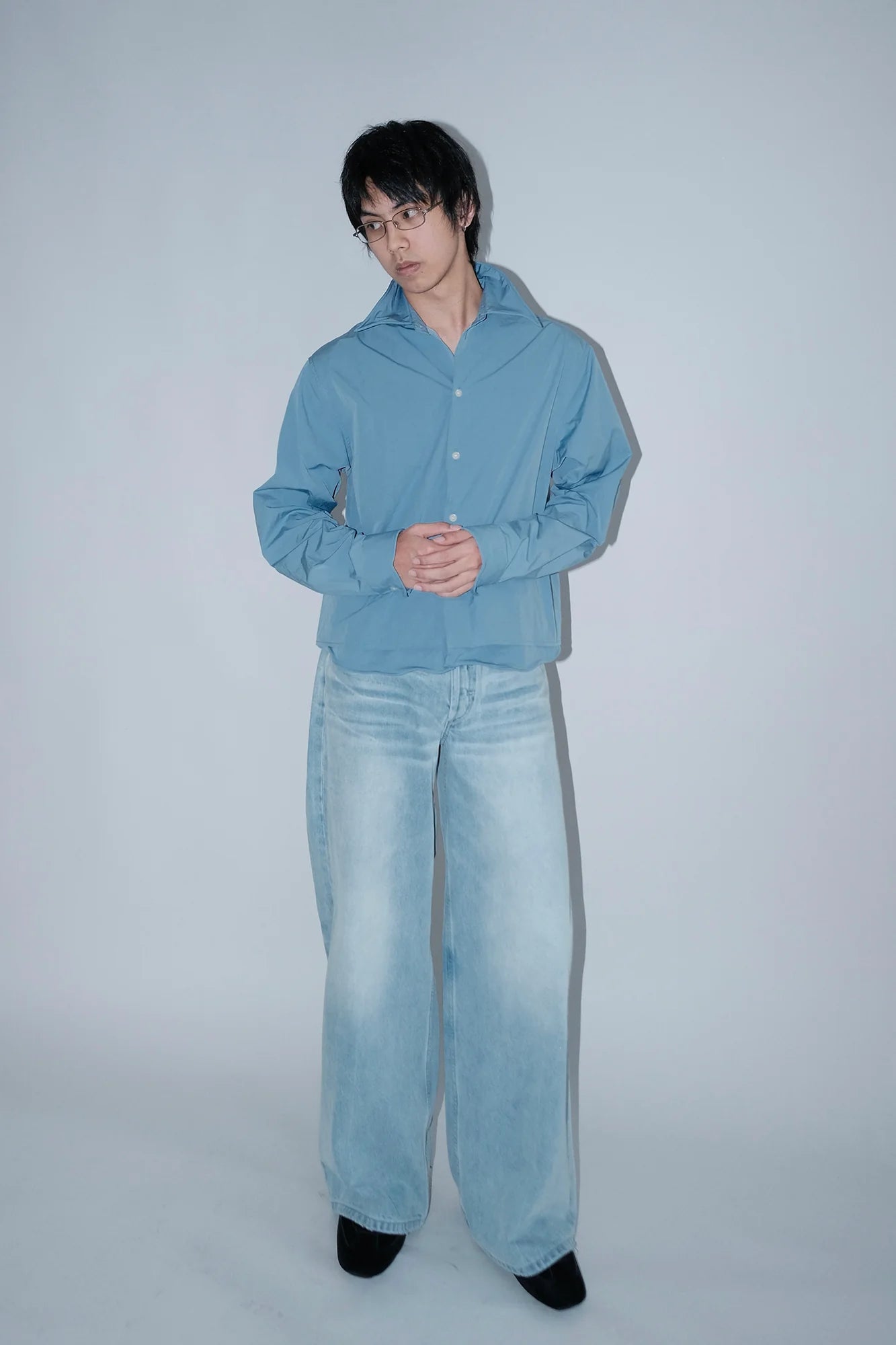 IN EXISTENCE Wired Formable Edge Layered Hem Shirt
