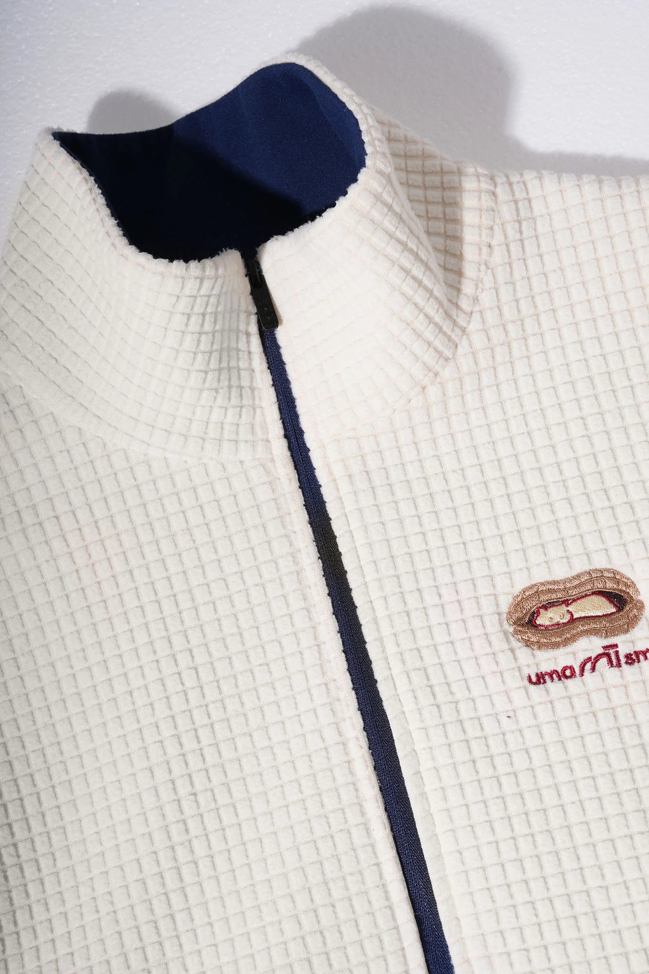 UMAMIISM Waffle Embroidered Fleece-Lined Jacket