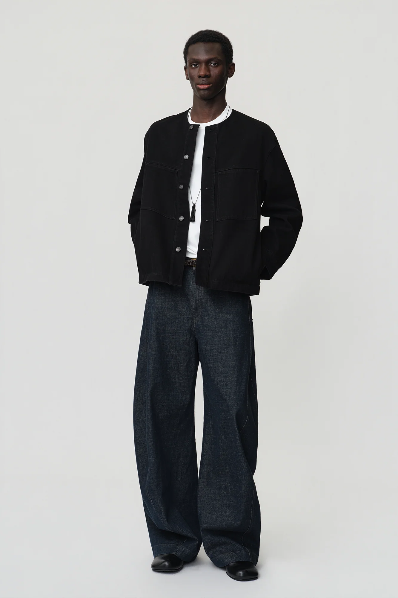OPICLOTH Classic Indigo Curved-Leg Jeans
