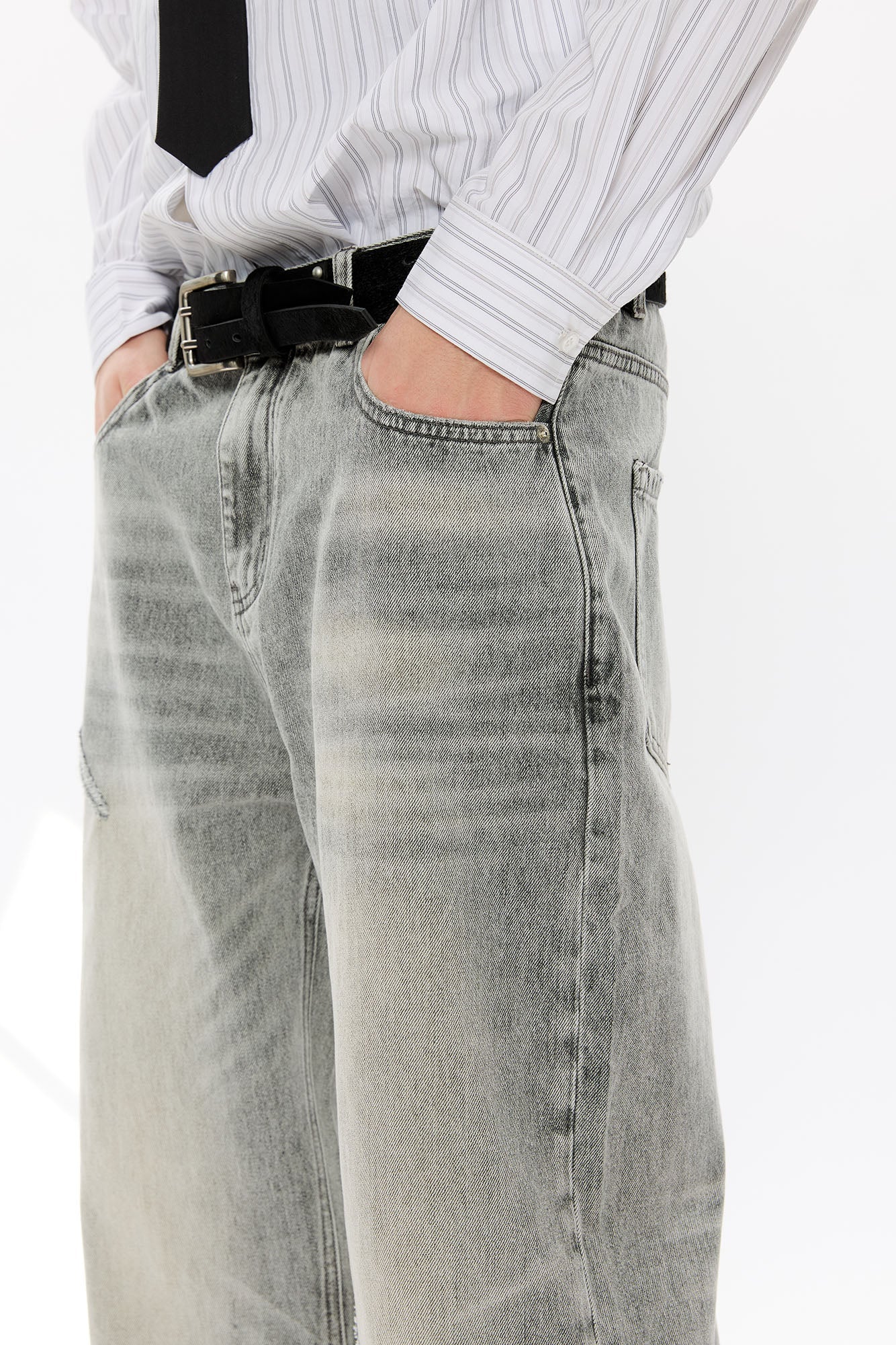 KREATE Whisker Washed Straight-Leg Jeans