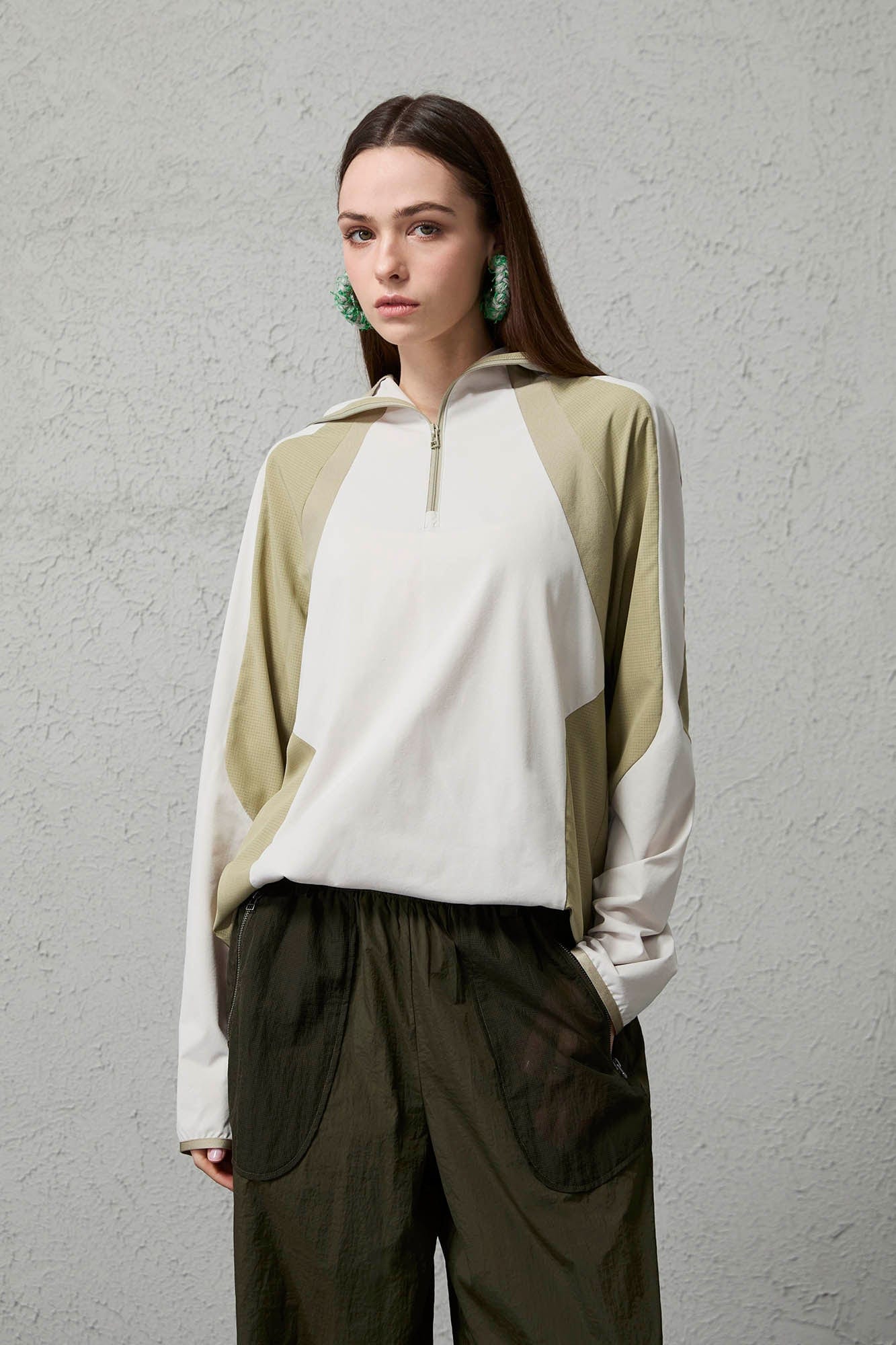 ORGANIC EMOTION Contrast Spliced Hooded Sorona Pullover Jacket