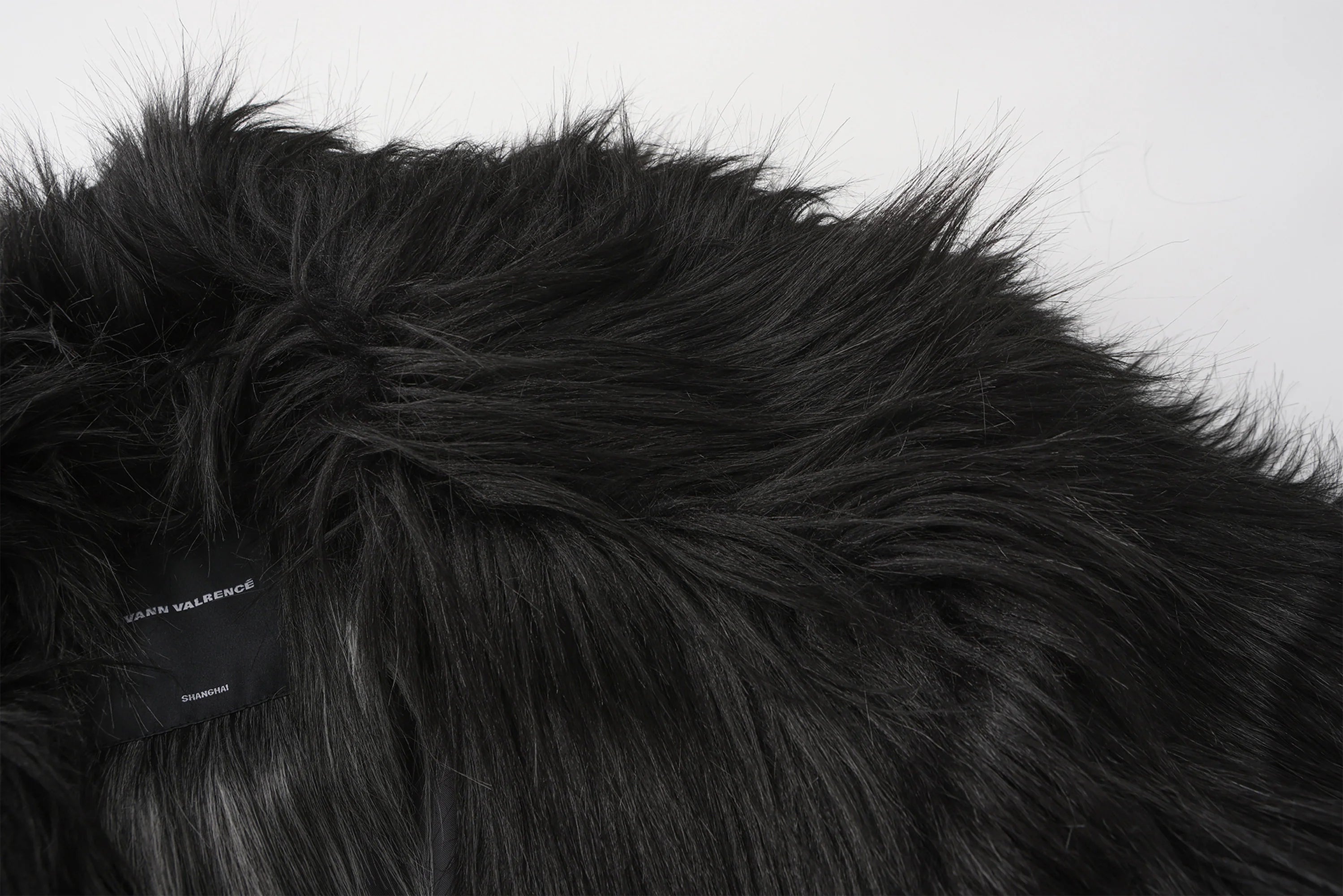 VANN VALRENCE Gradient Mane Faux Fur Maxi Coat