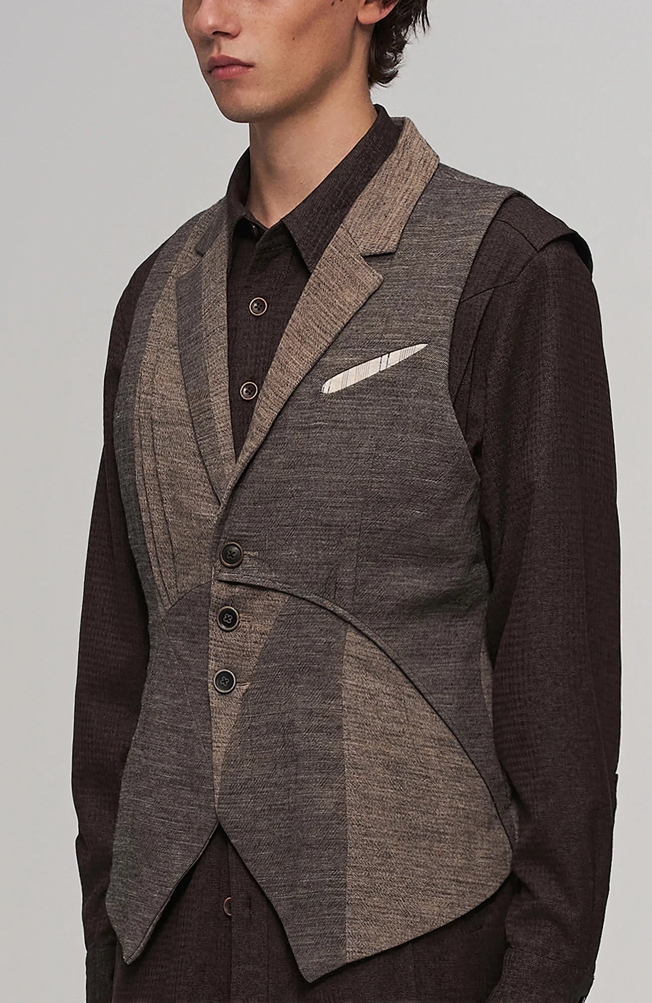 ILNya Nieternite Nifutur Deconstructed Paneled Belted Vest