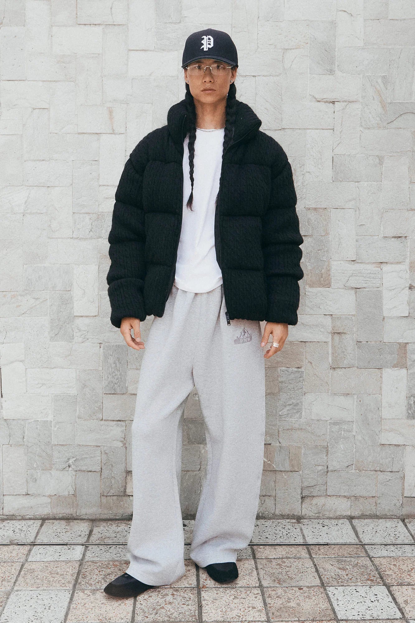 PMW Embroidered LOGO Curved-Leg Sweatpants