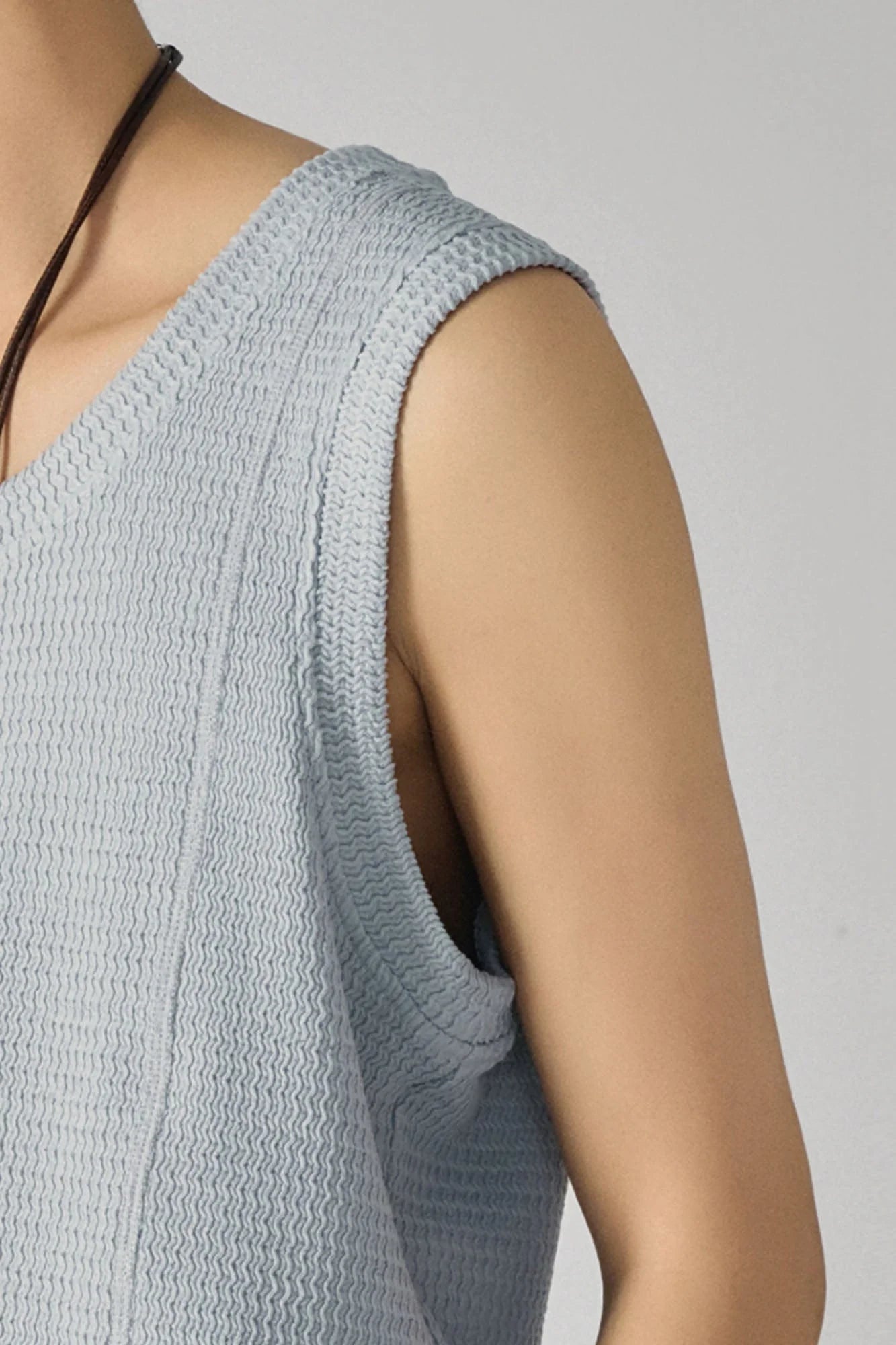 GONGHE REPUB Wavy Ribbed Vest