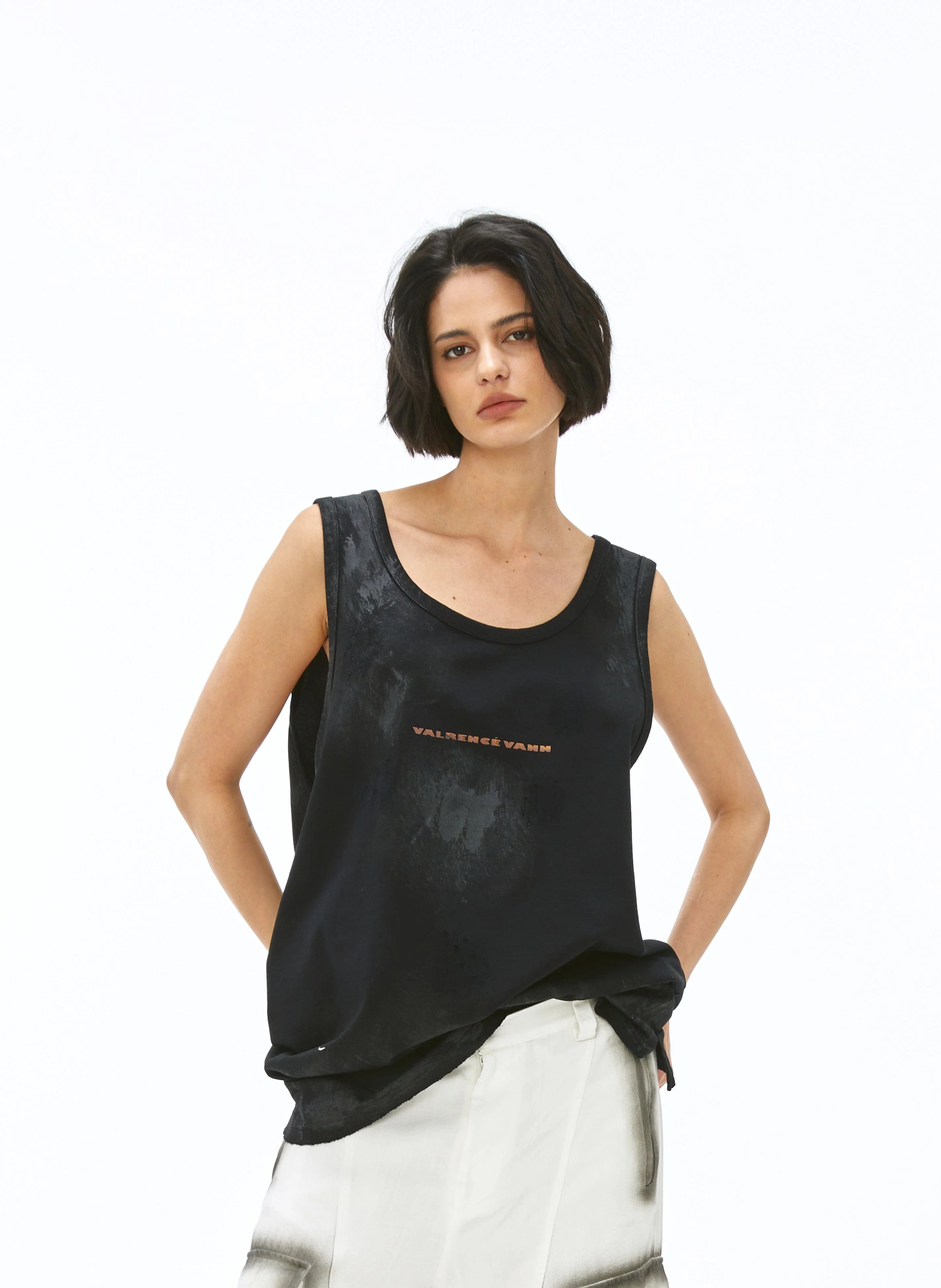 VANN VALRENCE Washed-Dyed Oversized Tank Top