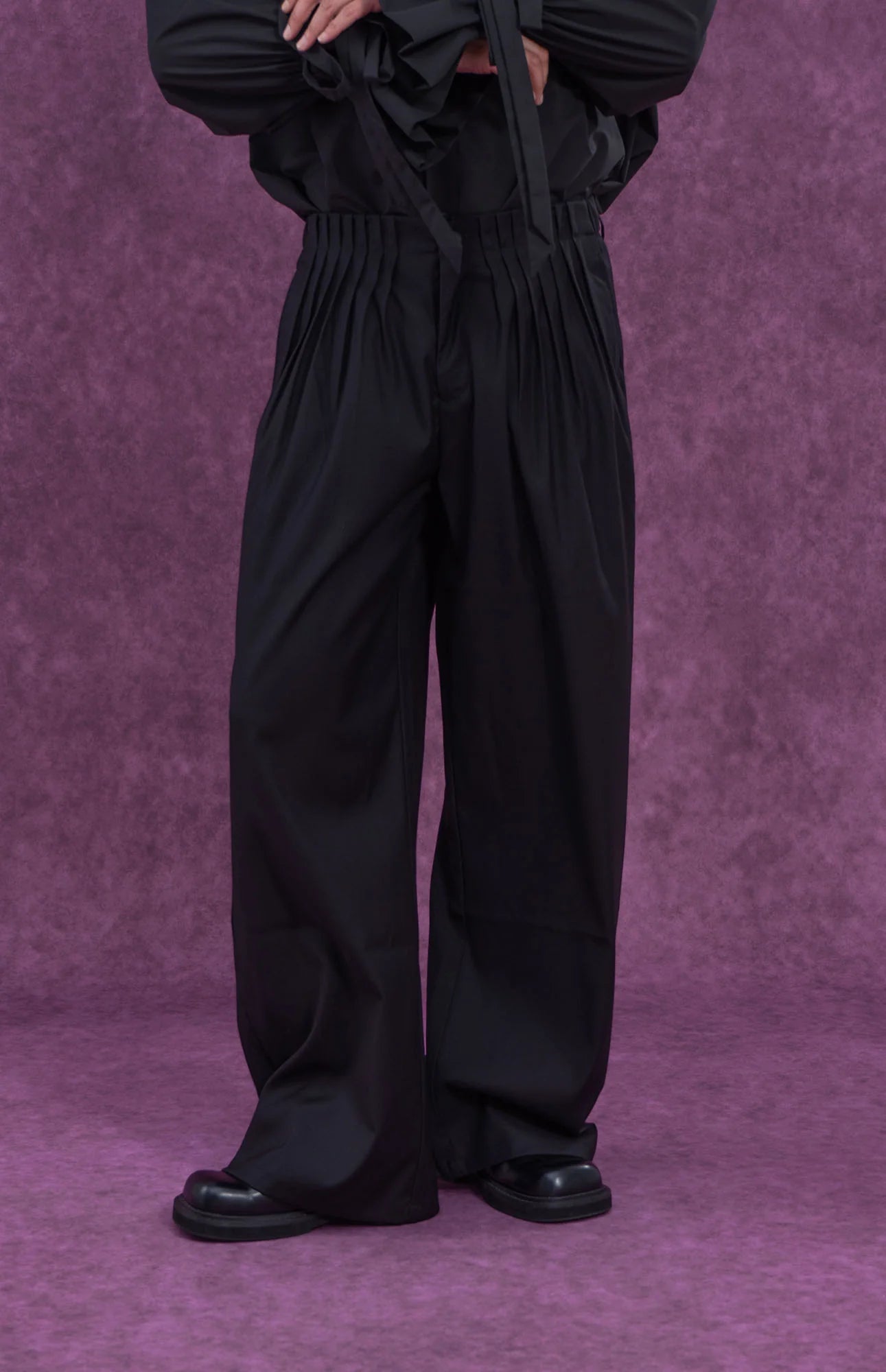 CLP Pleated Waist Structured Wide-Leg Pants