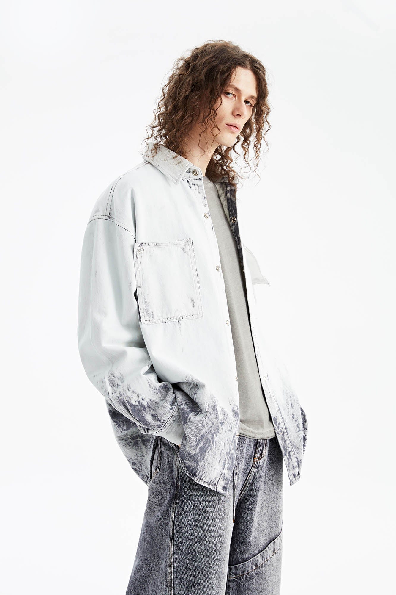 ORGANIC EMOTION Distressed Snow Mountain Tie-Dye Denim Shirt