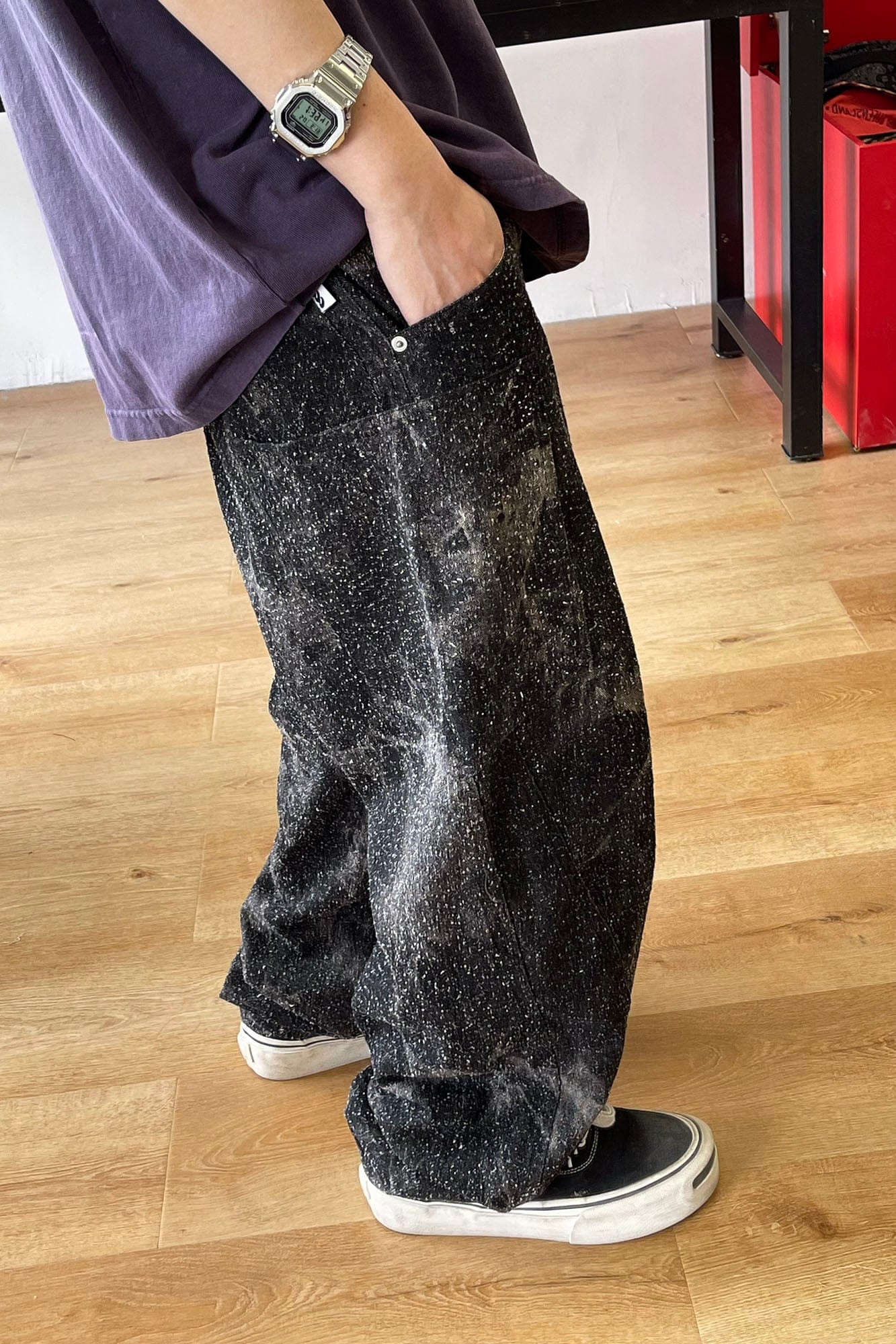ME DA IGUAL Spliced Splatter Tie-Dye Curved Jeans