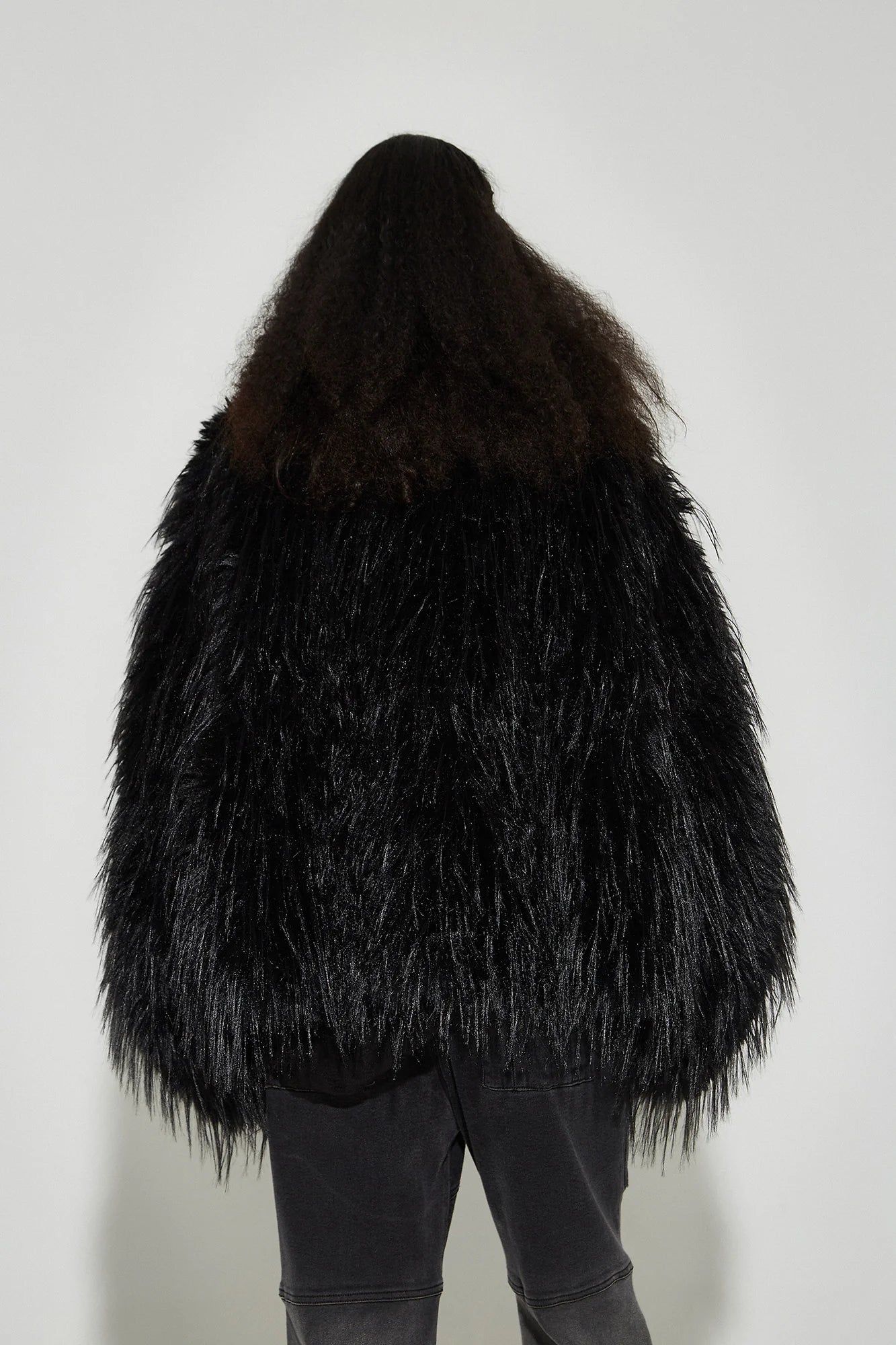 VANN VALRENCE Shaggy Layer Faux Fur Jacket
