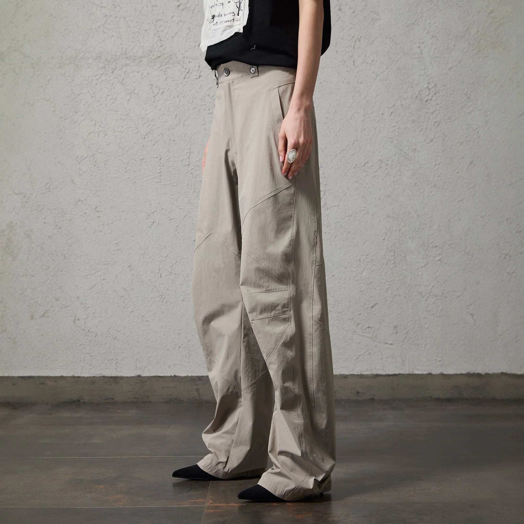 ORGANIC EMOTION Retro Spliced Curved Pants