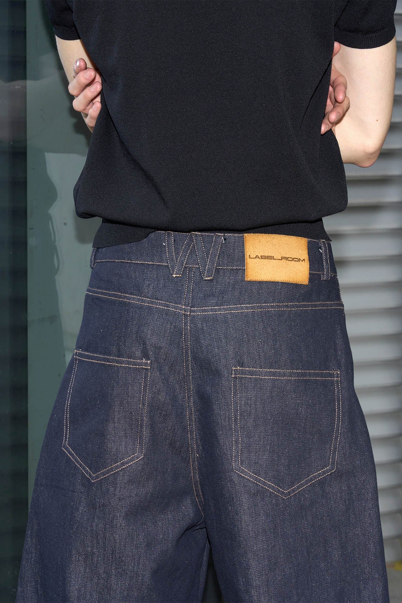 LABELROOM Asymmetrical Waist Raw Wide-Leg Jeans