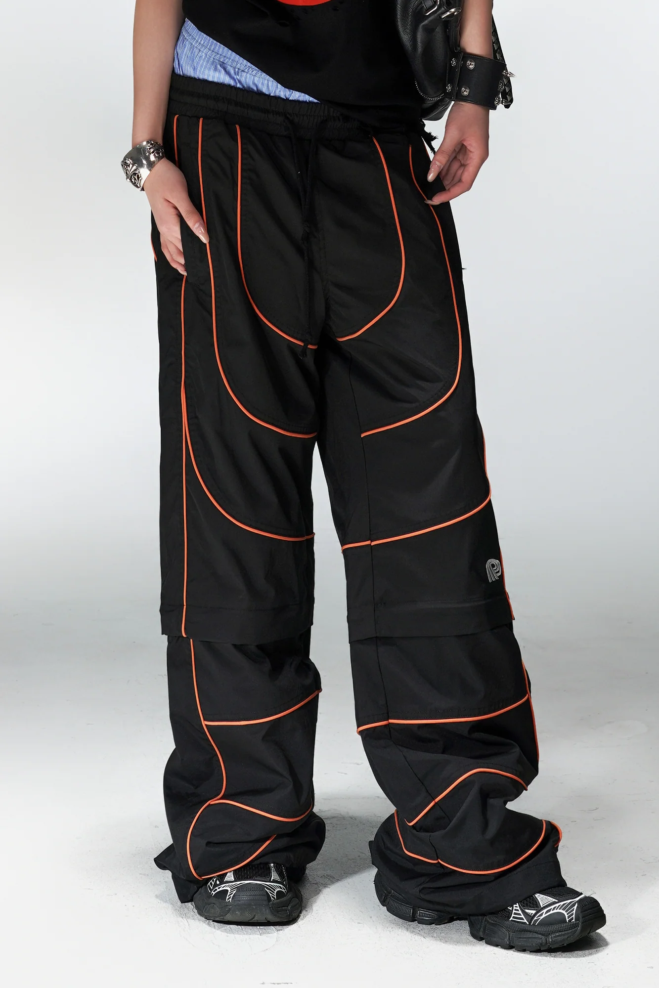 PCCVISION Contrast-Stitch Detachable Paneled Wide-Leg Pants