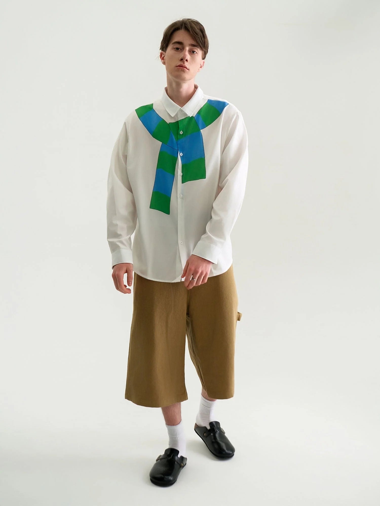 WIID Knotted Scarf Graphic Shirt