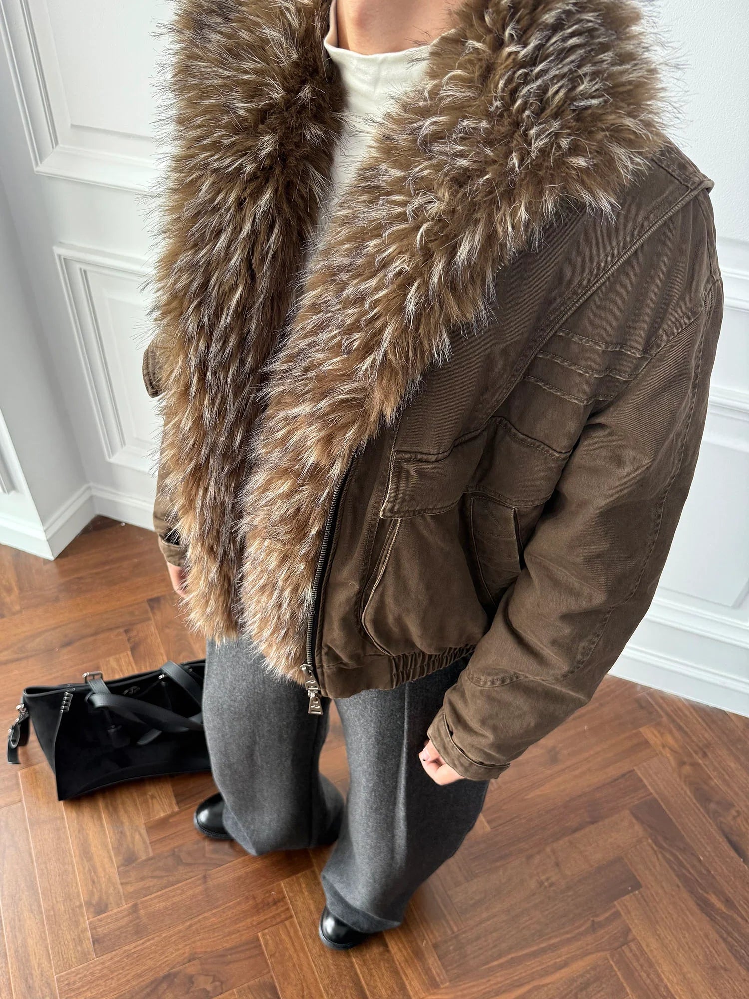 CATSSTAC Detachable Faux Fur Scarf Panel Jacket