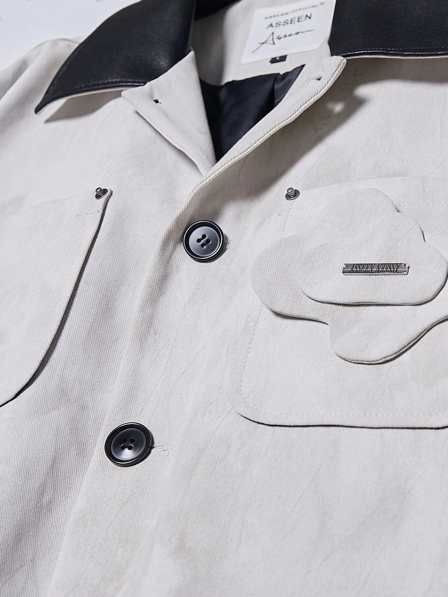 ASSEEN Distressed Panel Leather Collar Barn Jacket