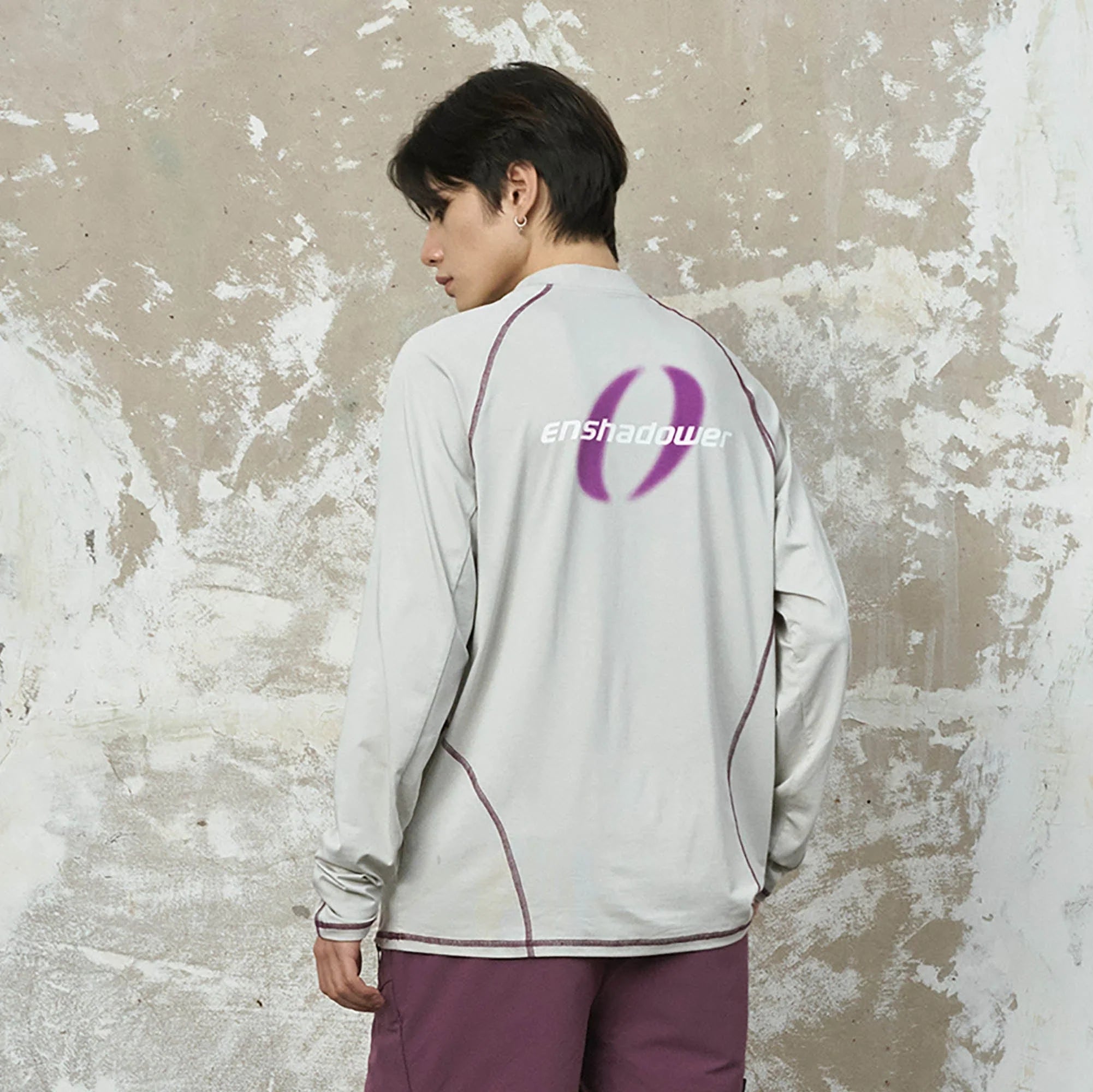 ENSHADOWER Asymmetrical Stitch Quick-Dry Long-Sleeve Tee
