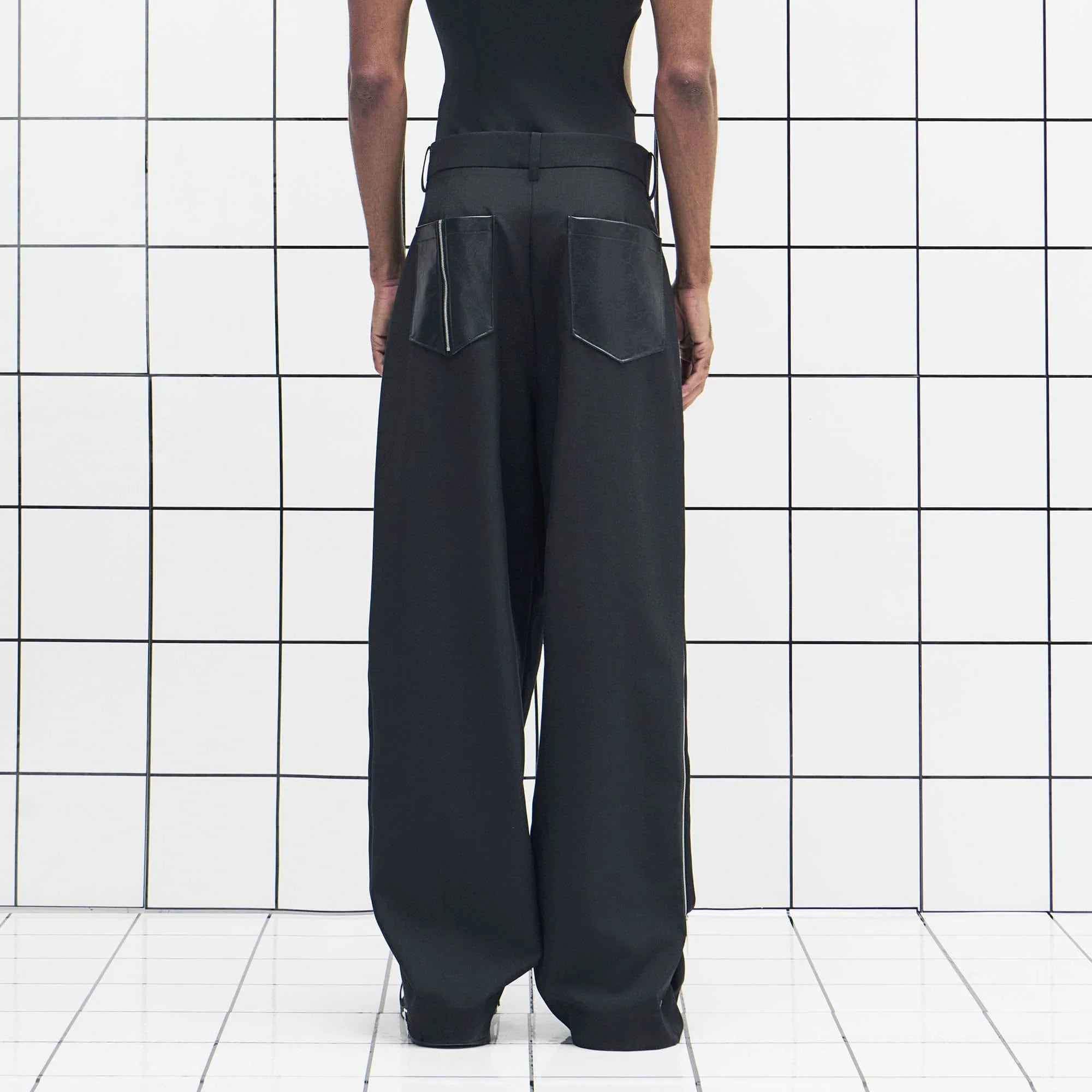 455EMBLE Side-Zip Asymmetrical PU-Pocket Pants