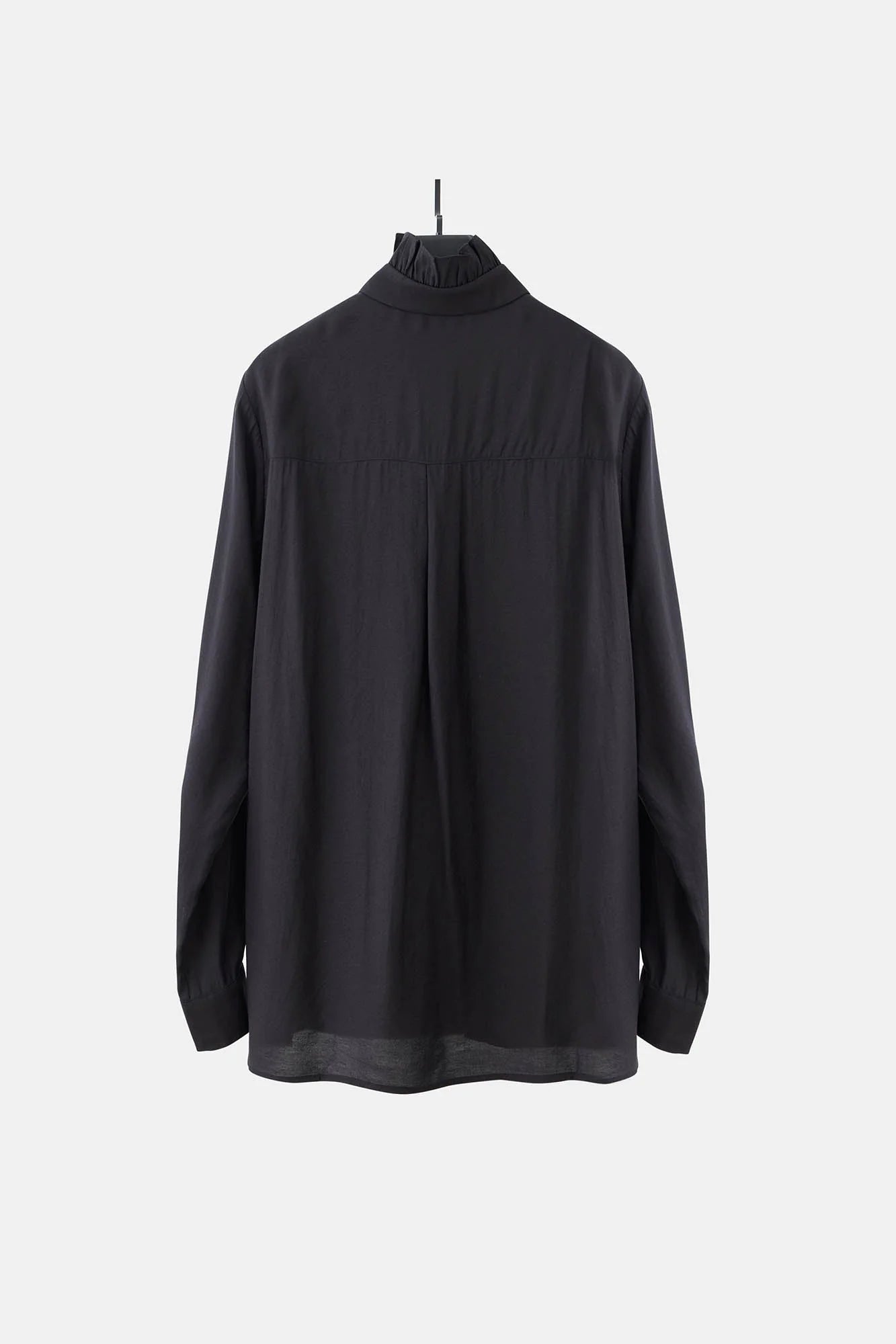 ILNya Nieternite Nifutur Ruffle-Neck Satin Shirt