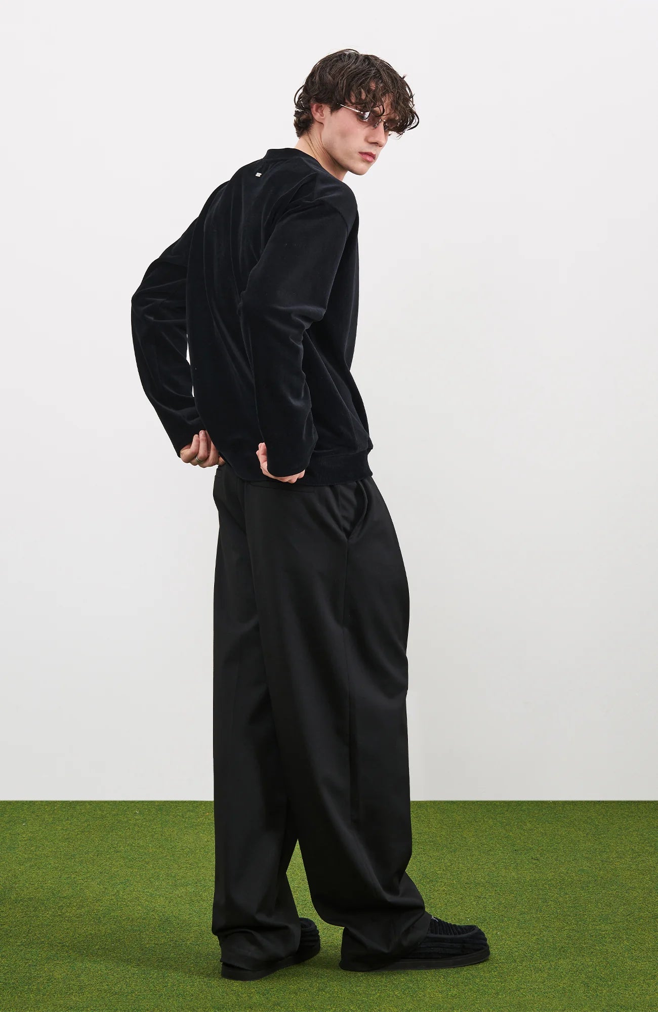 PMW Essential Velvet V-Neck Long Sleeve