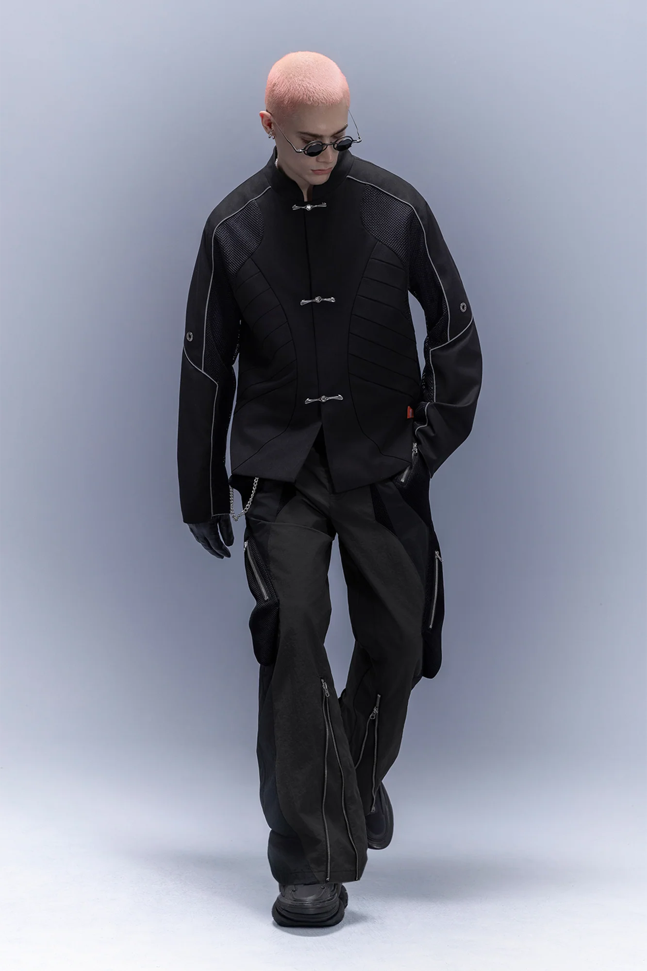 XIPHEVIL Paneled Multi-Pocket Zip Cargo Pants Black