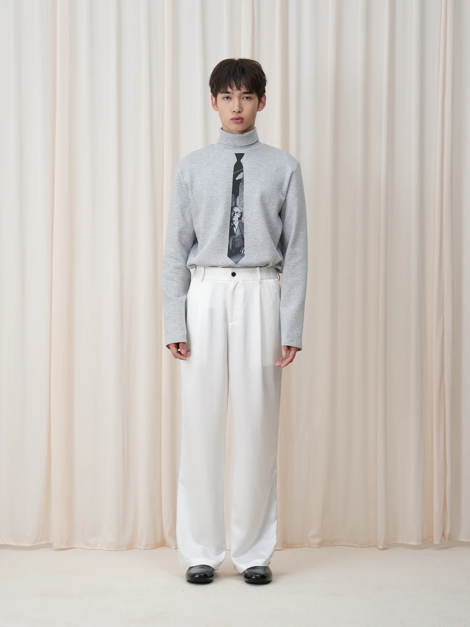 OUYANG WENJUN Tie-Graphic Turtleneck Long-Sleeve Tee