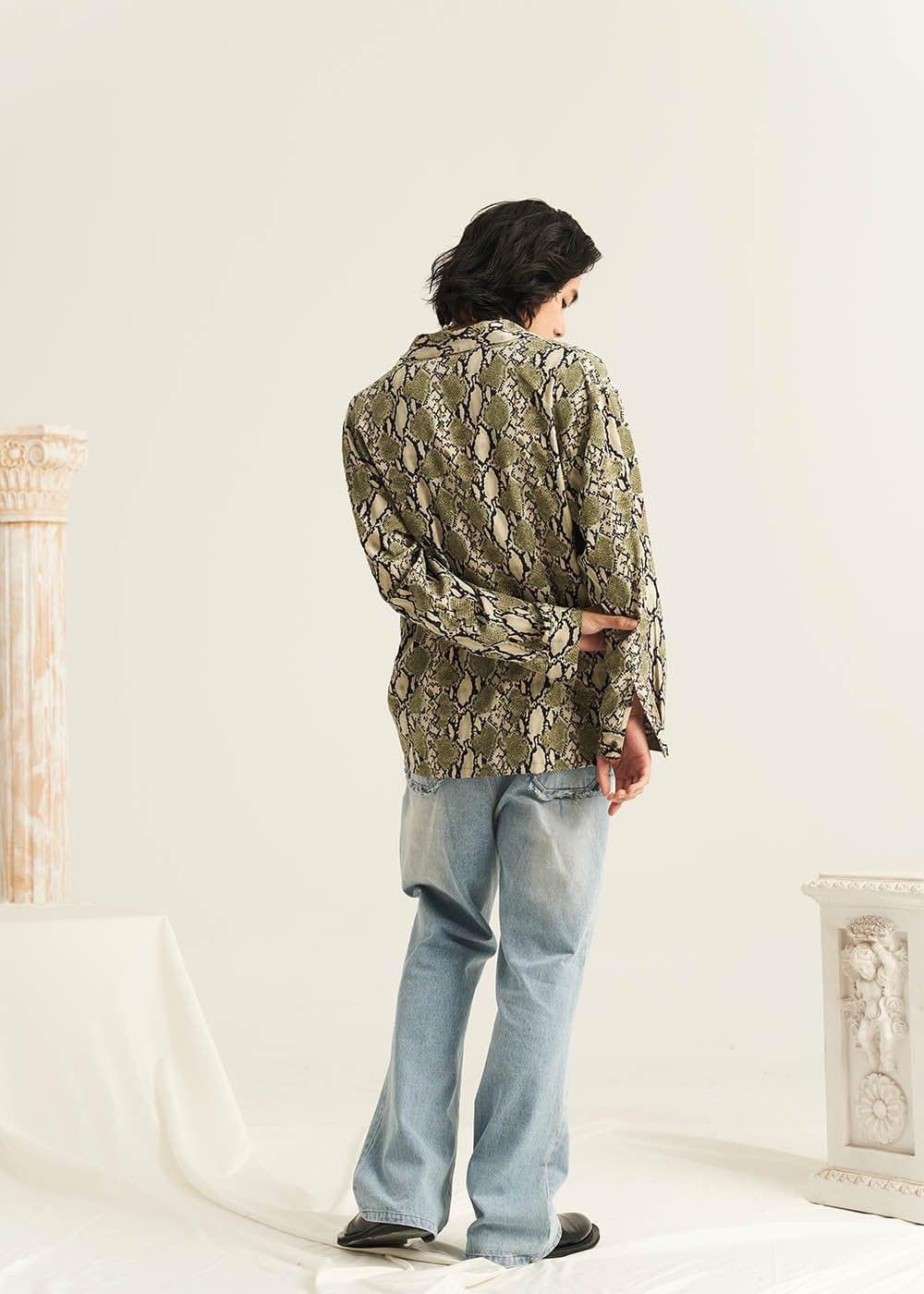 EPIC POETRY Serpentine Shirt