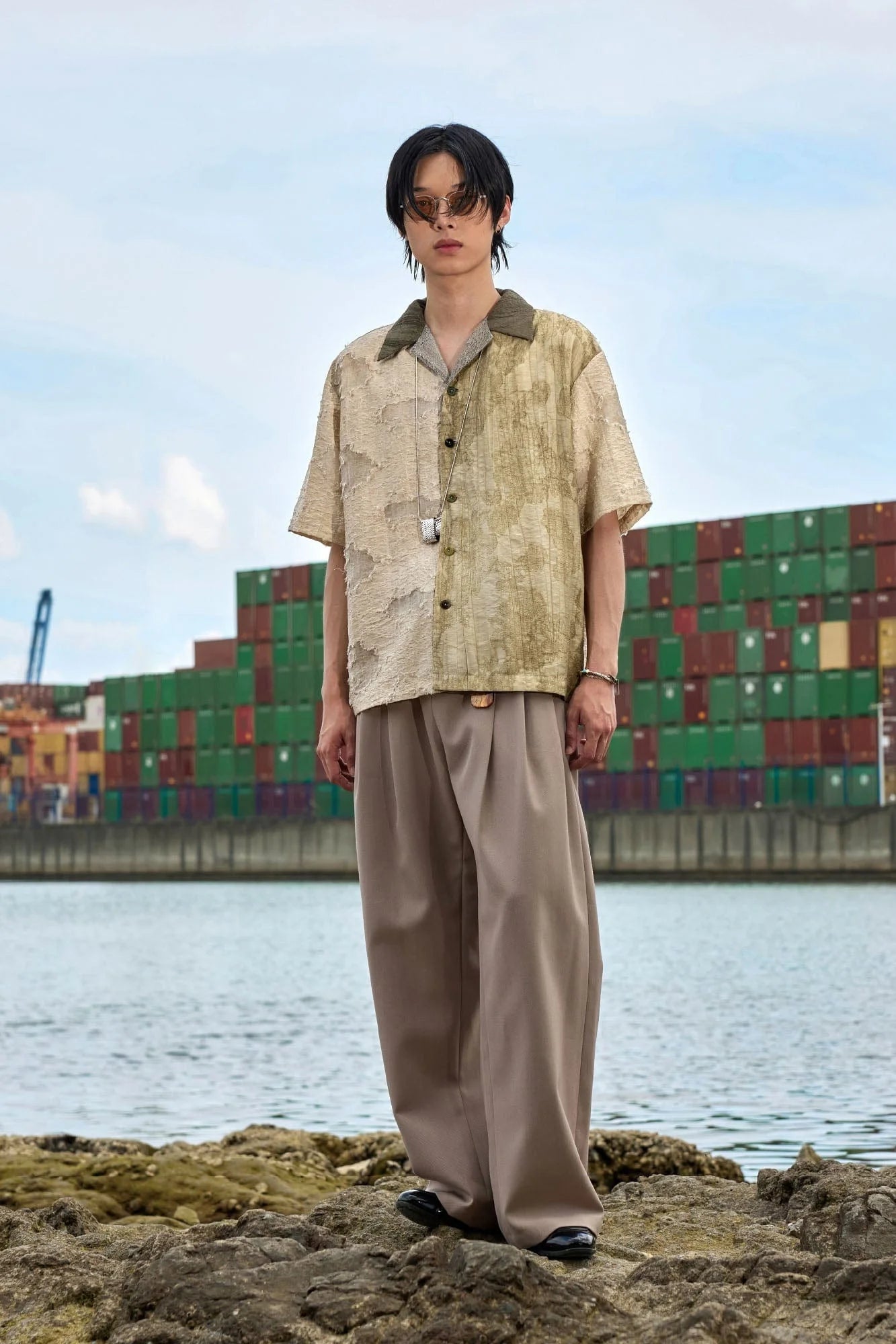 ALVNG AR ANTS Botanical Dyed Burnout Textured Spliced Half Shirt
