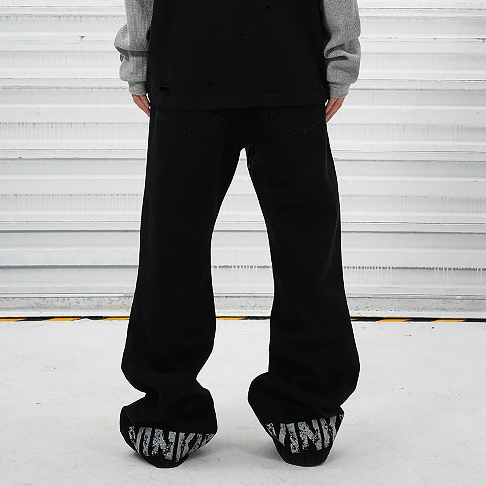 VINKID Flock of Doves Graphic Jeans
