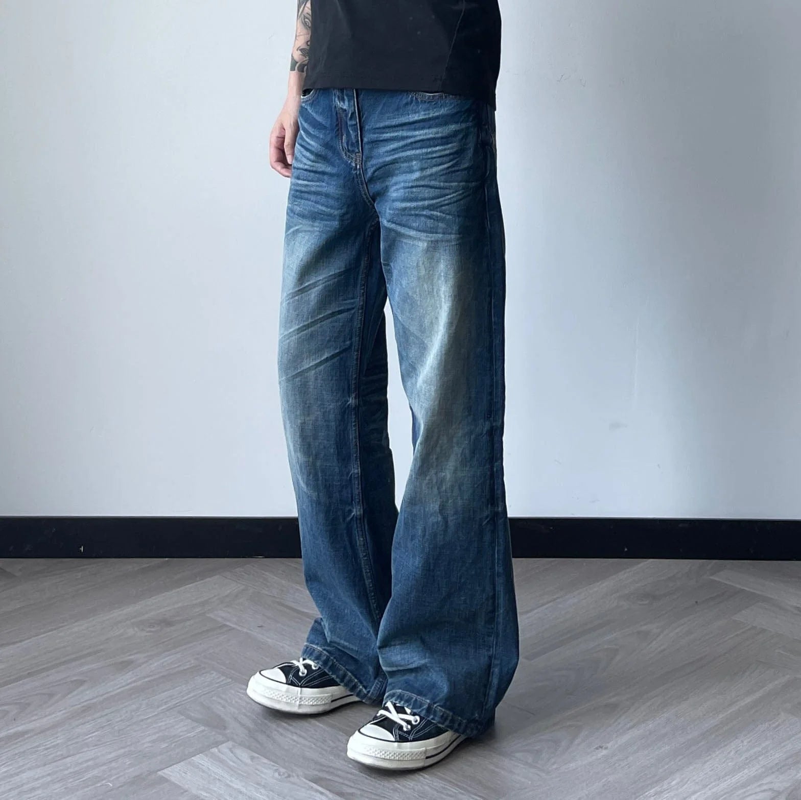OKAYTHXBYE Wrinkled Washed Wide-Leg Jeans