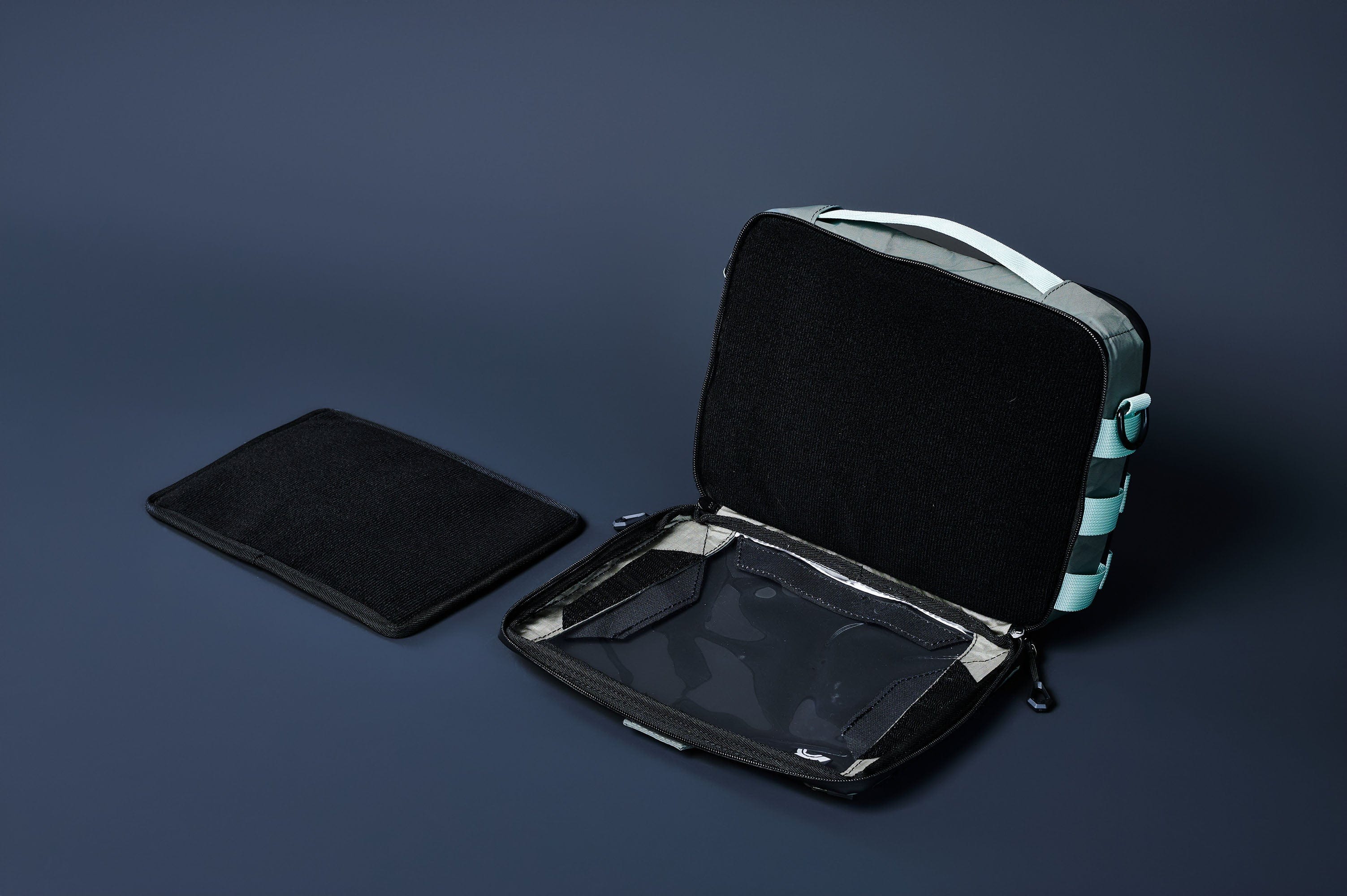 OVERCLOCK ROAM Utility Tablet Organizer