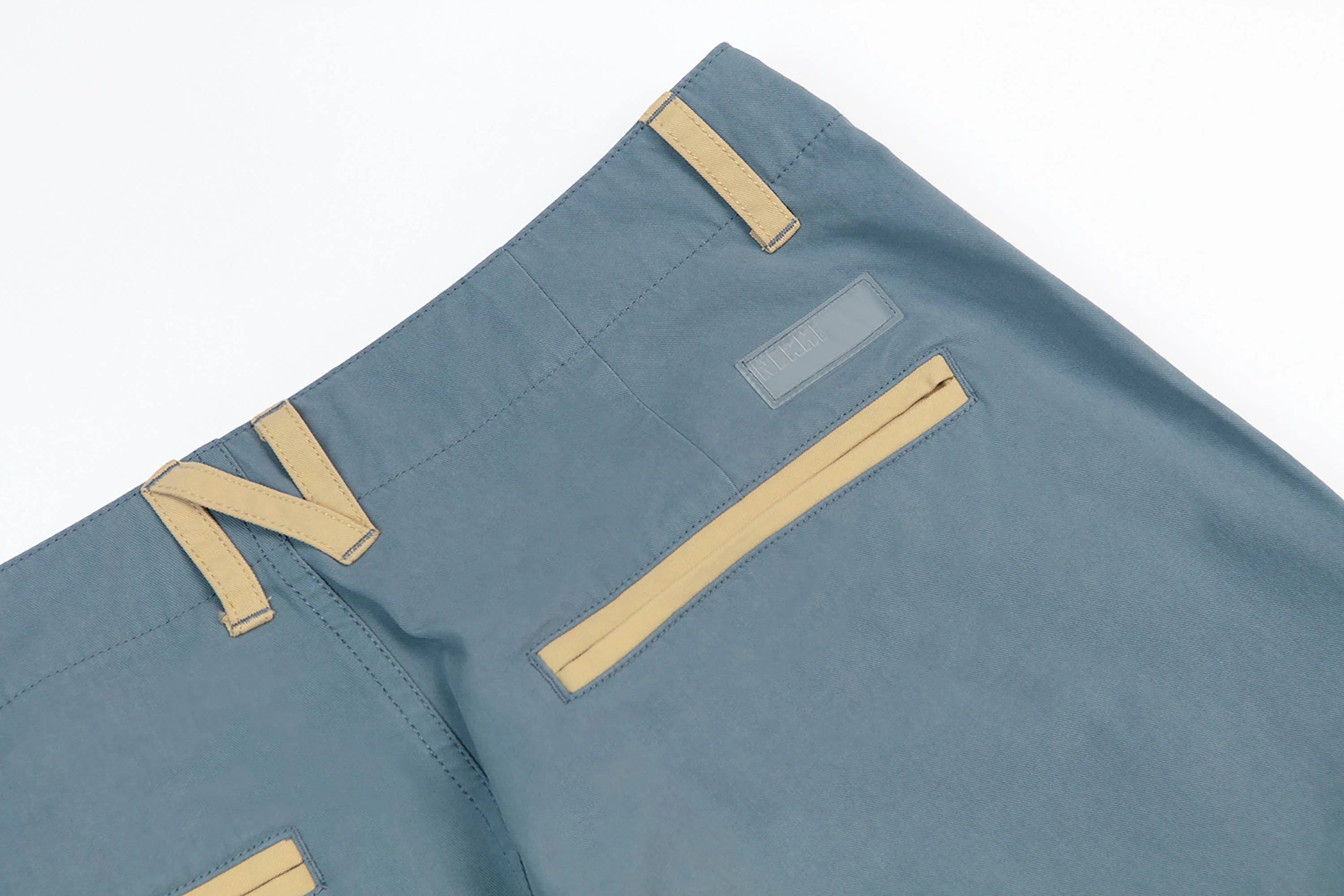 NERHI Essential Pleated Pants