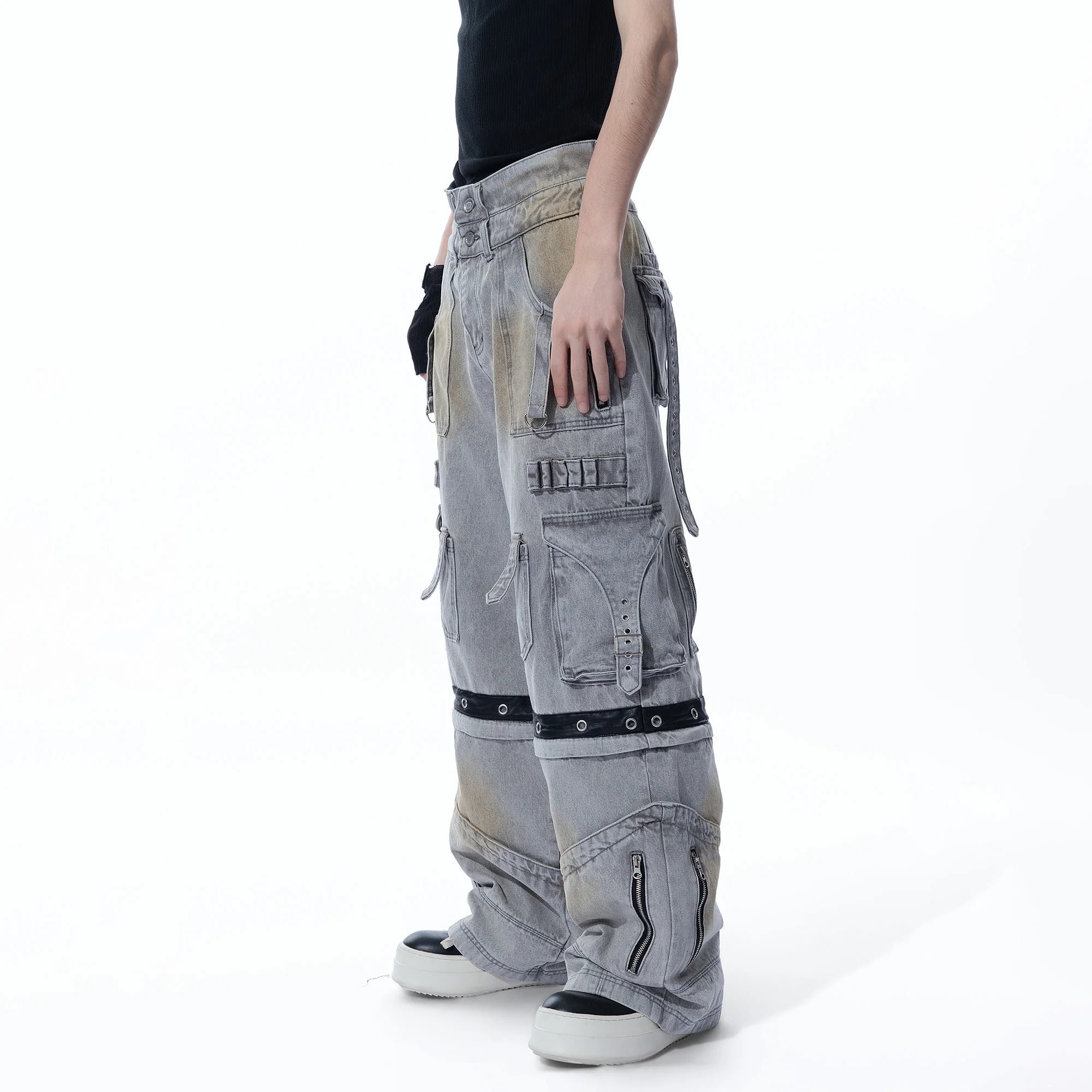MOGONGSHE Detachable Bleach Washed Utility Cargo Jeans