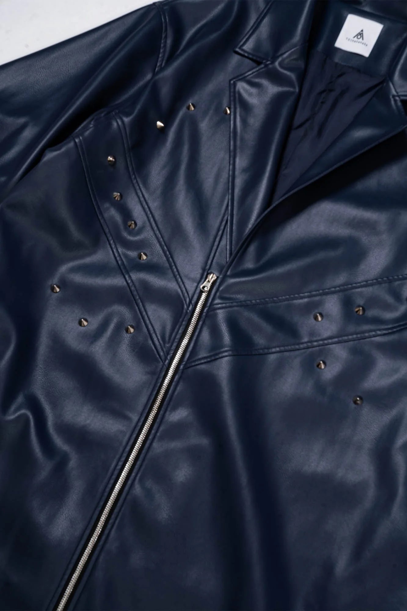 KADAKADA Zipper-Sleeve Rivet Oversized PU Coat