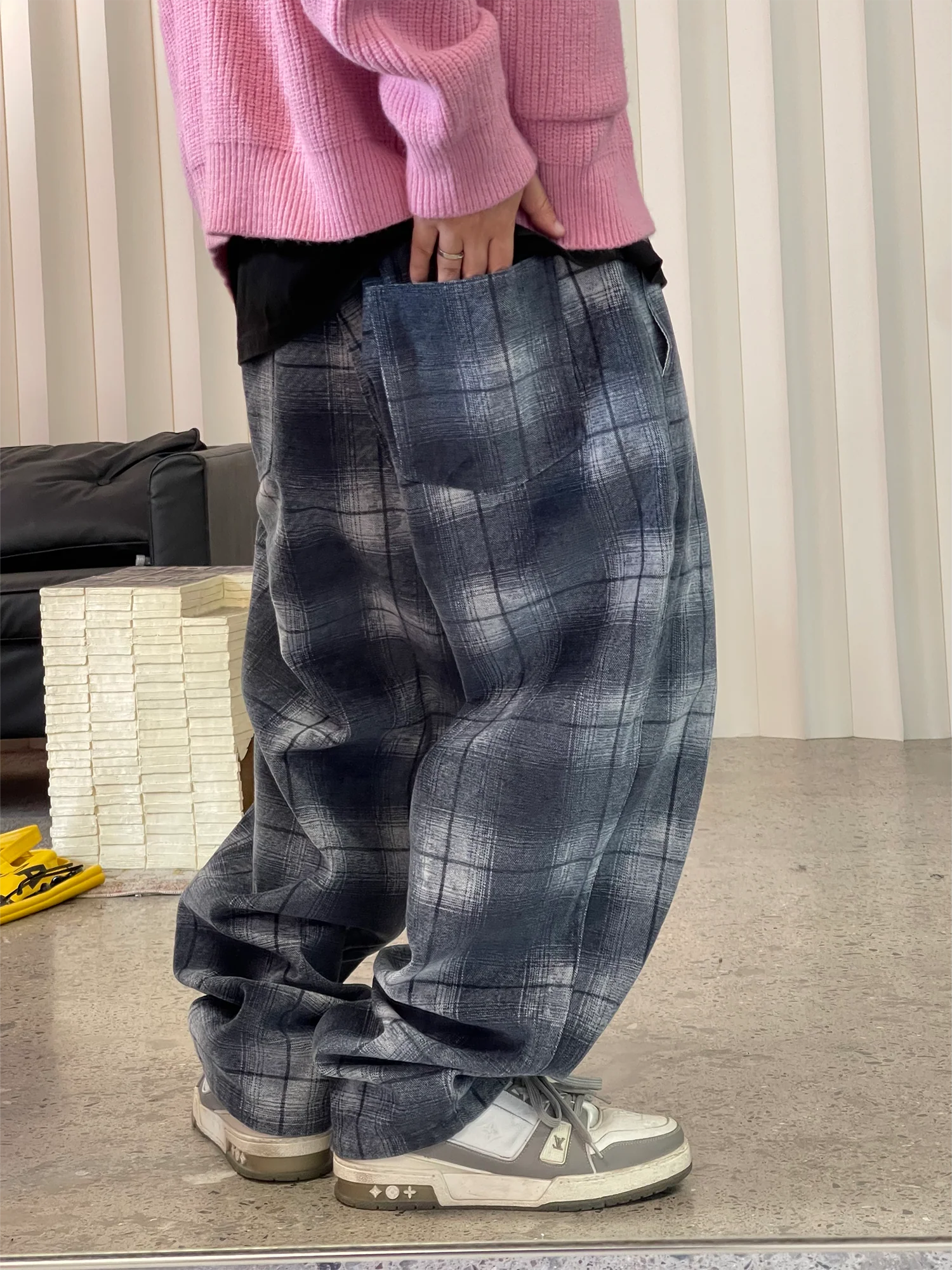 ME DA IGUAL Washed Plaid Tappered Pants Gray