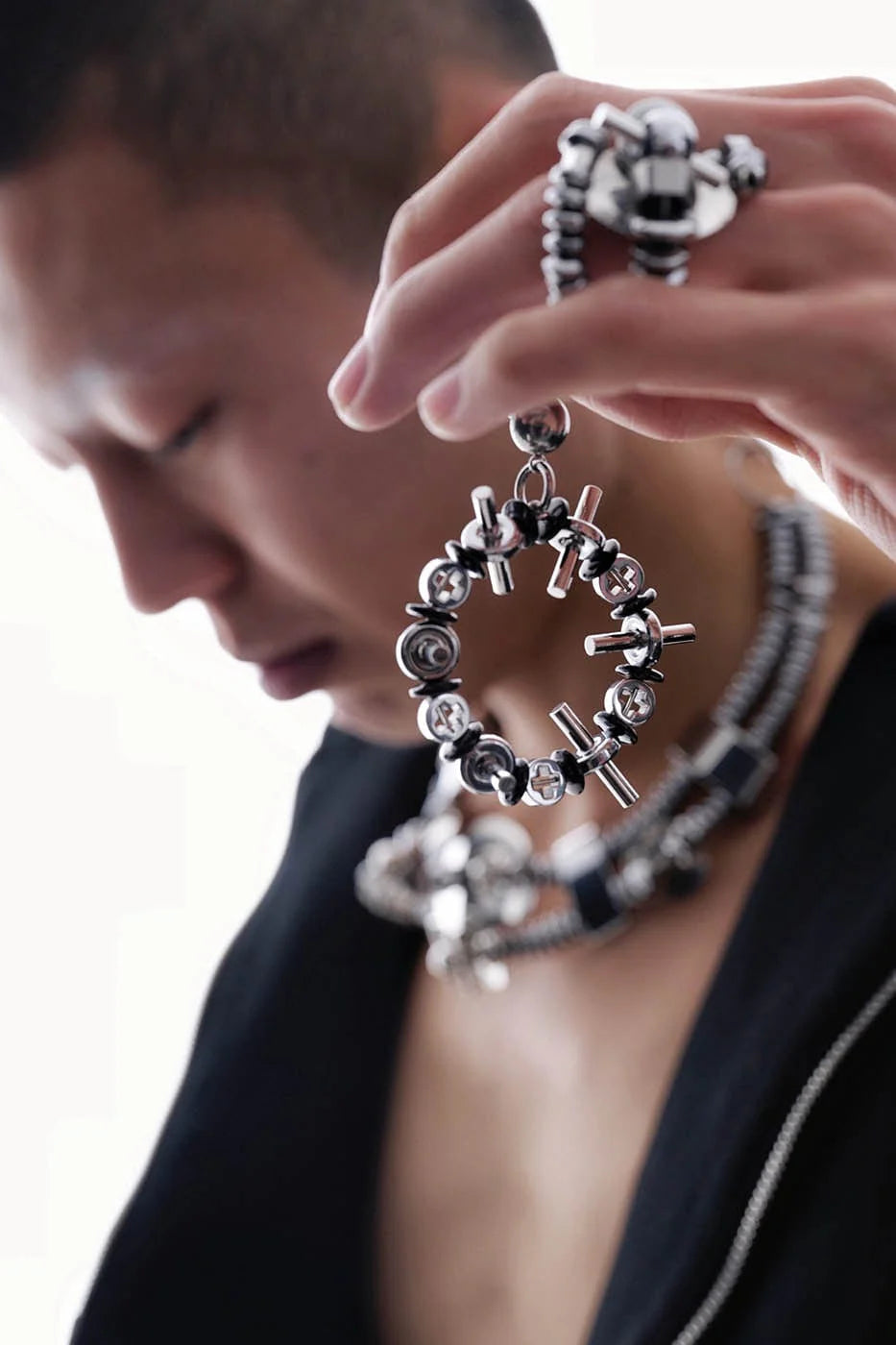 ILLUSORY The Infiltrator Circular Earings / Ear Clips