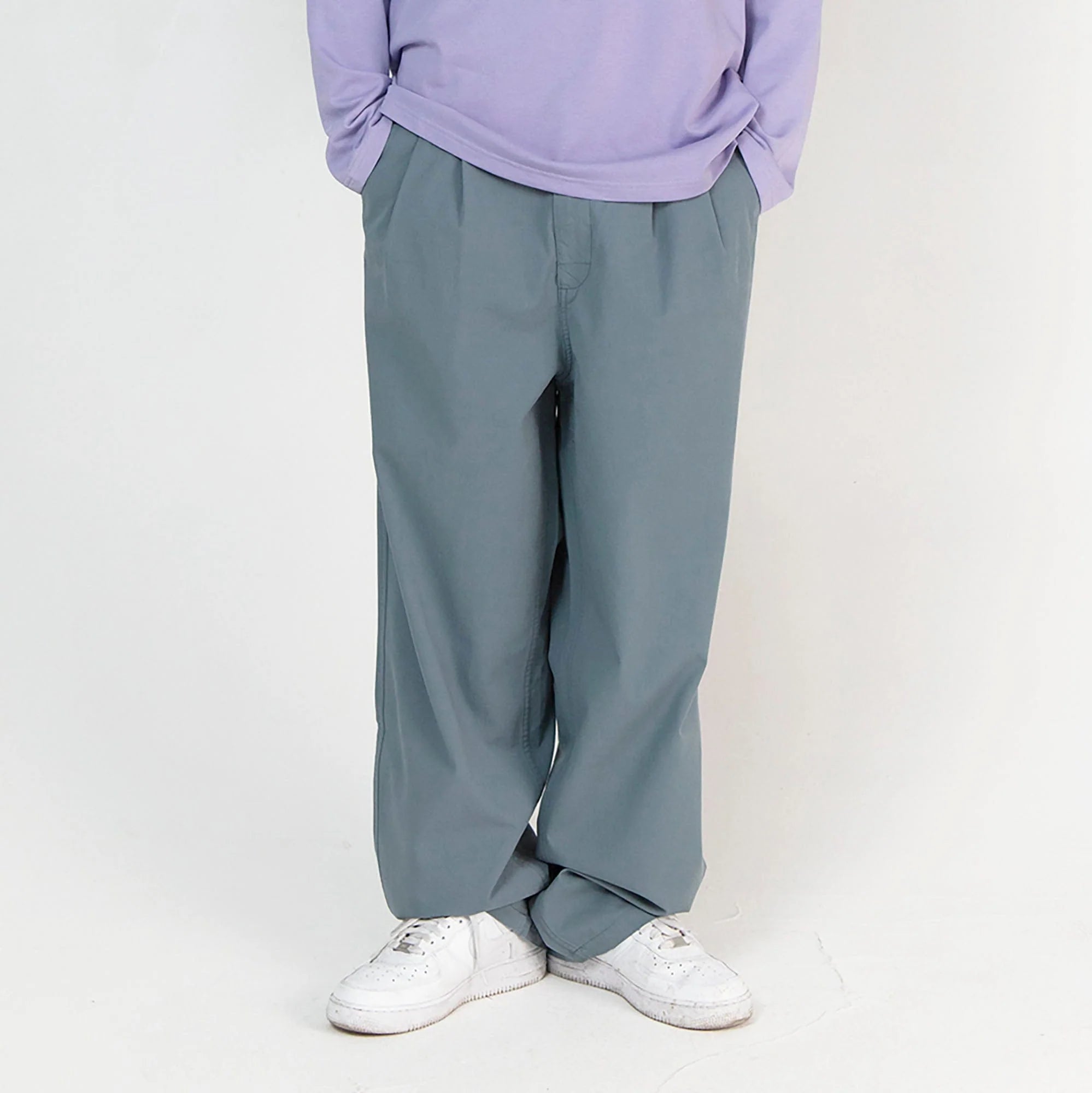 NERHI Essential Pleated Pants