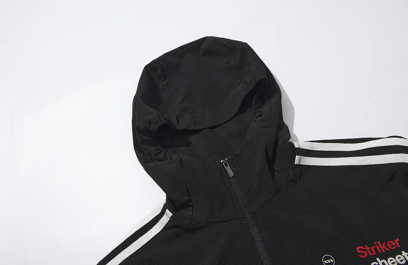 UMAMIISM Striped Hooded Running Jacket