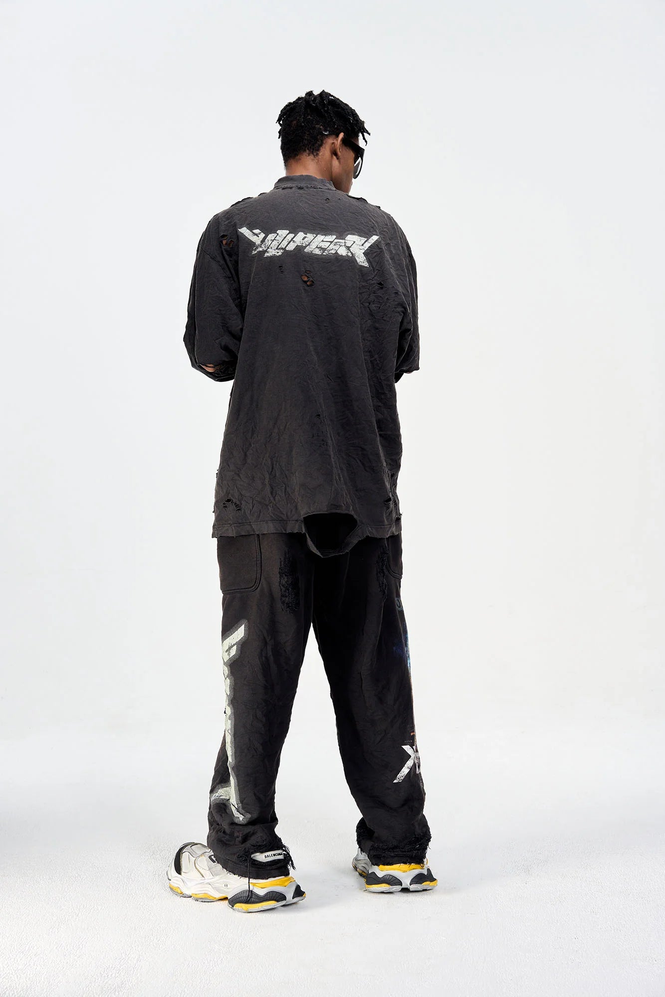 ULIPERY Distressed Glow Crinkled Long Sleeve Tee