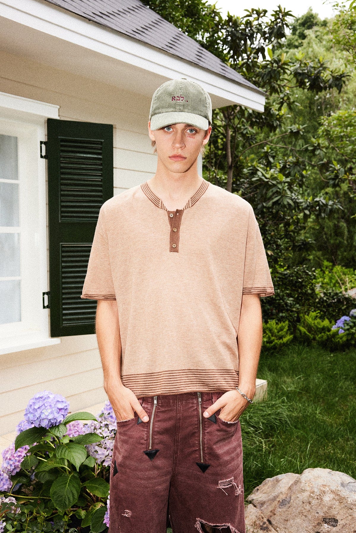 RICHILL Hebrew Embroidered Corduroy Cap