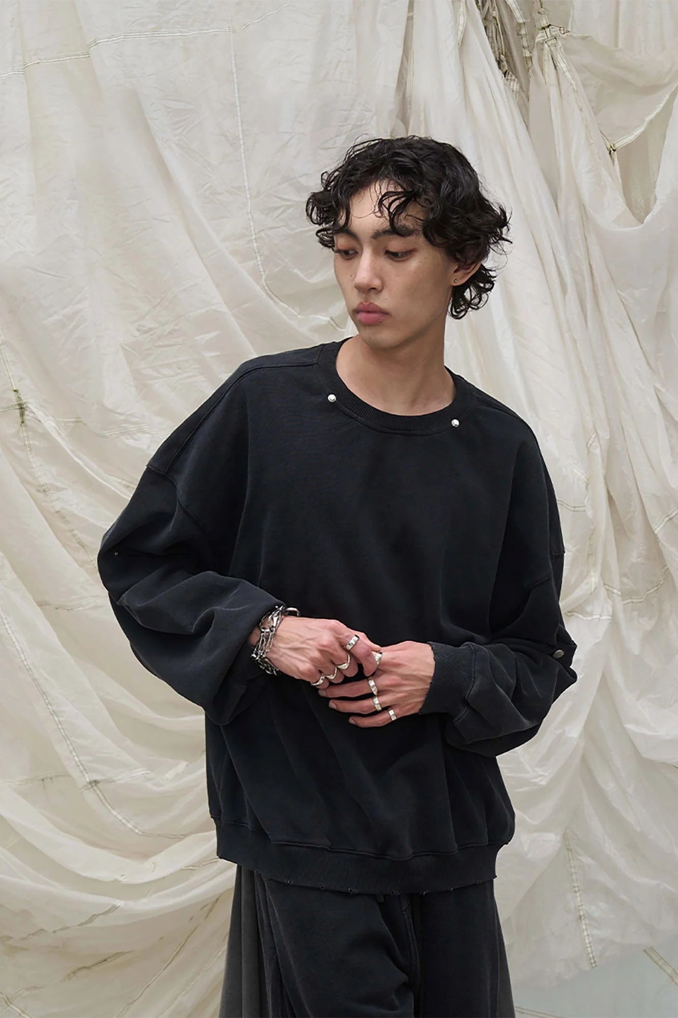 RELABEL Detachable-Hood Distressed Ripped Sweatshirt