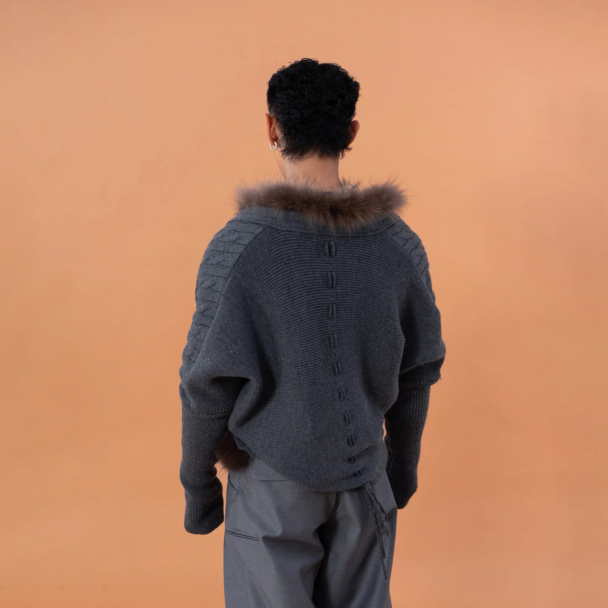 CLP Faux-Fur Trim Cable-Knit Cropped Cardigan