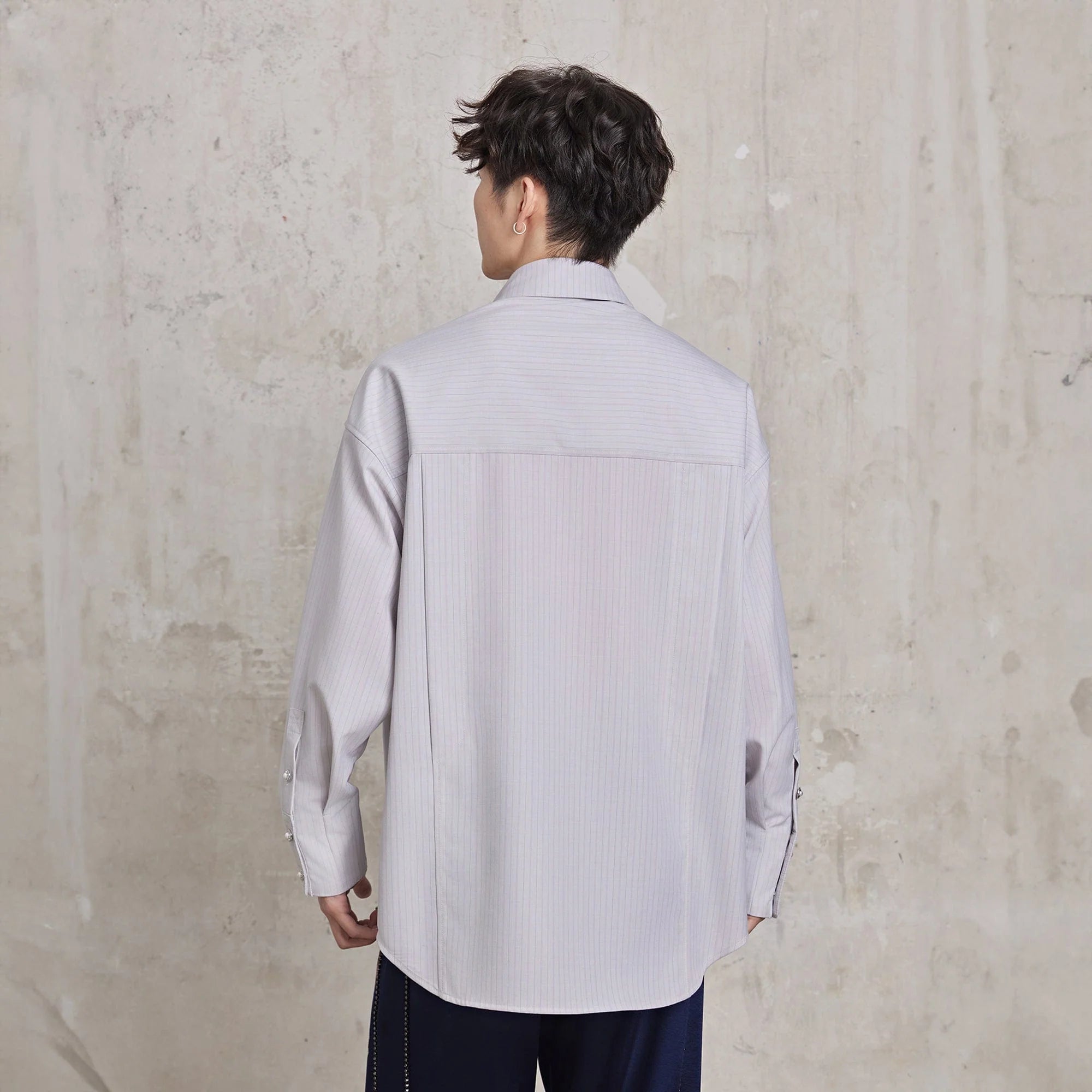 FACEONLAB Pinstriped Rivet Diamond Shirt