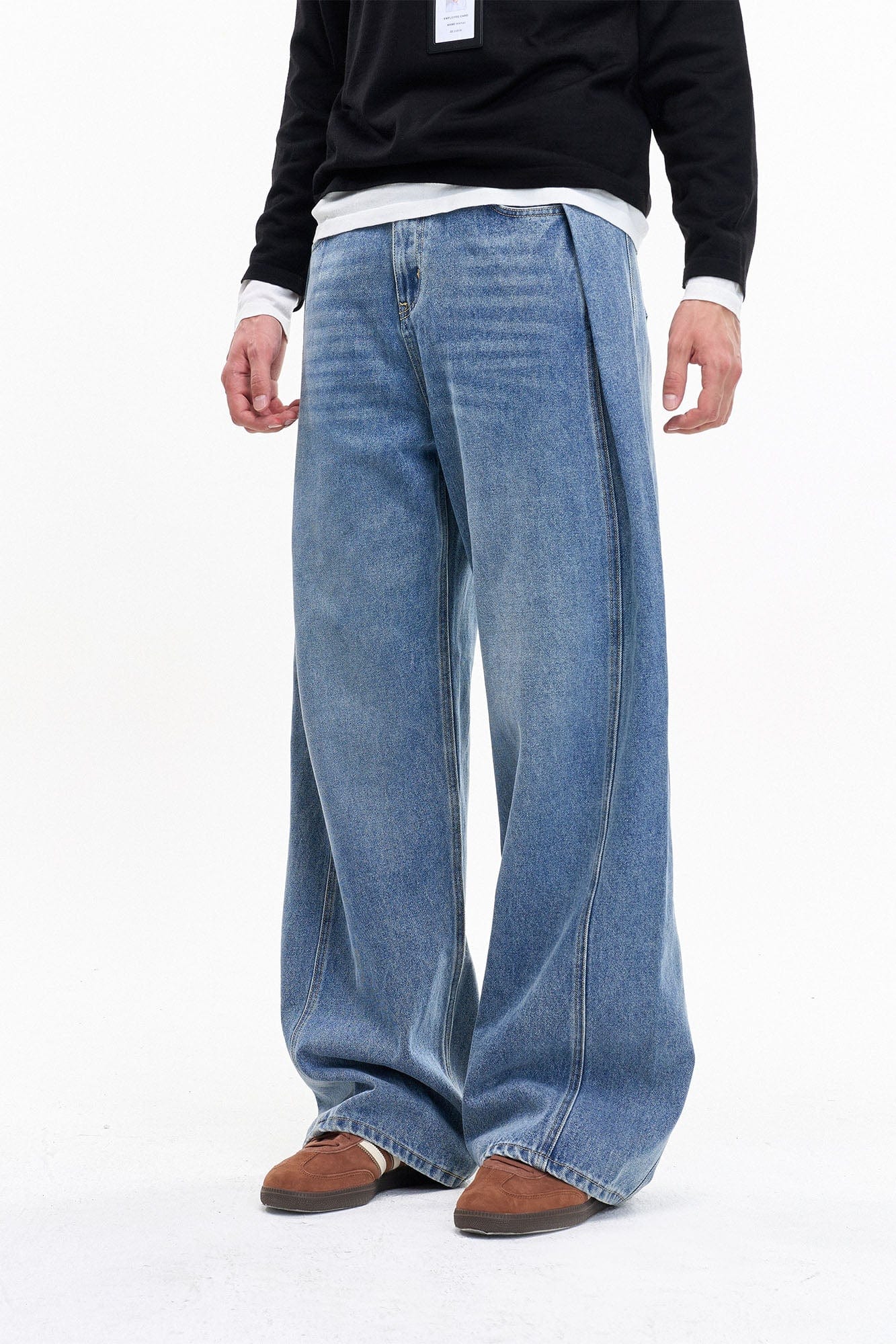 LEONSENSE Essential Oversized Curved Jeans
